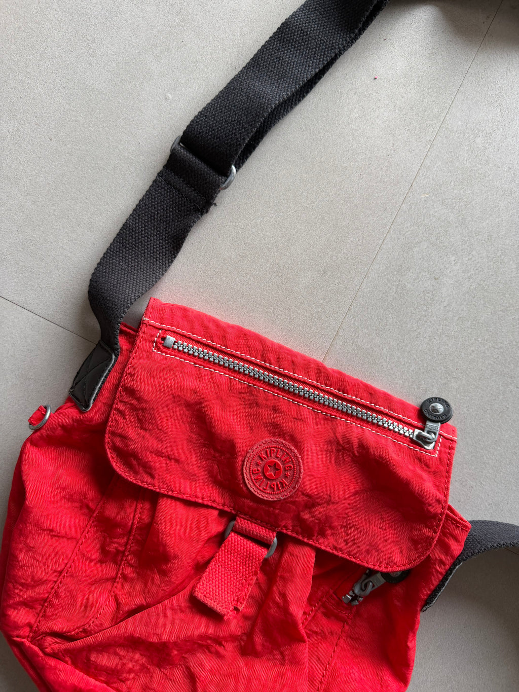 KIPLING SLING BAG