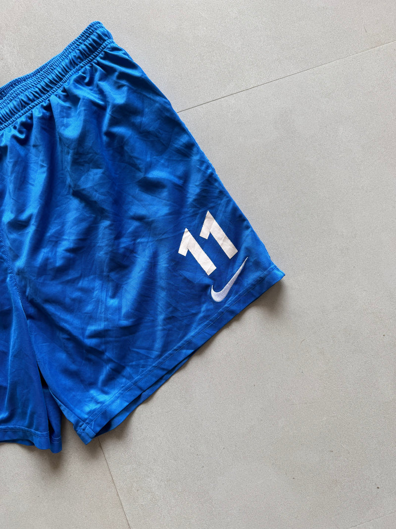 NIKE SHORTS - M