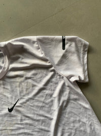 NIKE CENTER SWOOSH DRI FIT TEE -