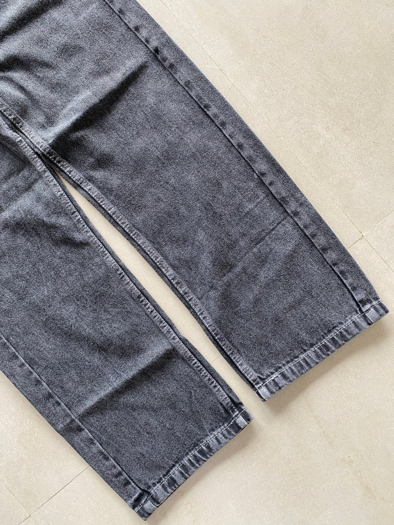 STRIGHT FIT DENIM - M