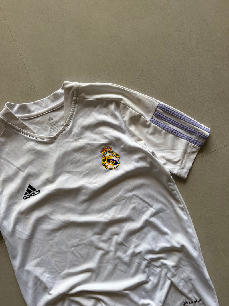 2022 ADIDAS REAL MADIRD JERSEY - XS