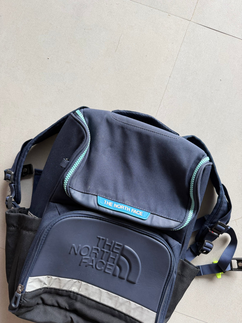 THE NORTH FACE BOYS BACKPACK