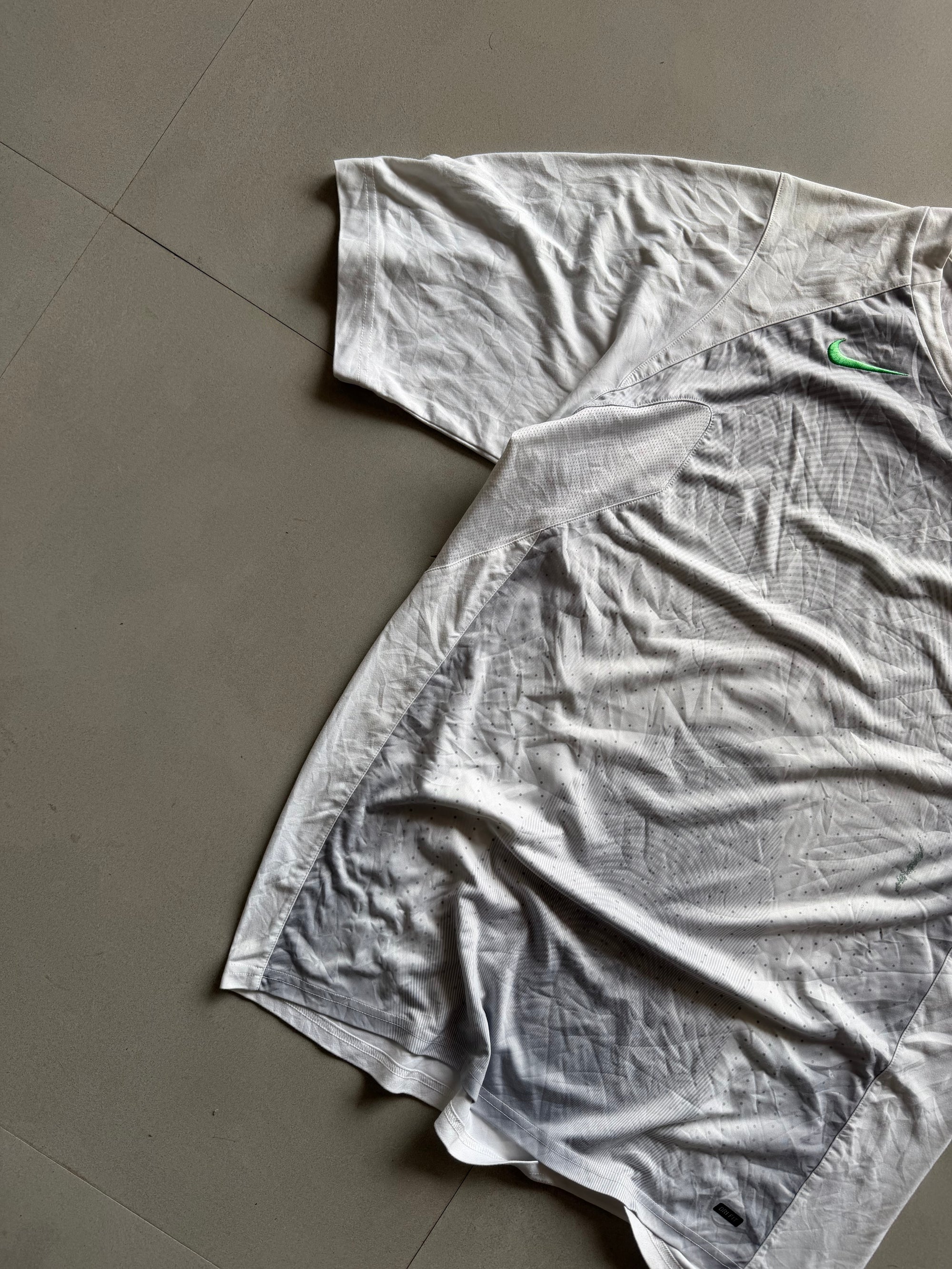 NIKE TOTAL 90 TEE - L