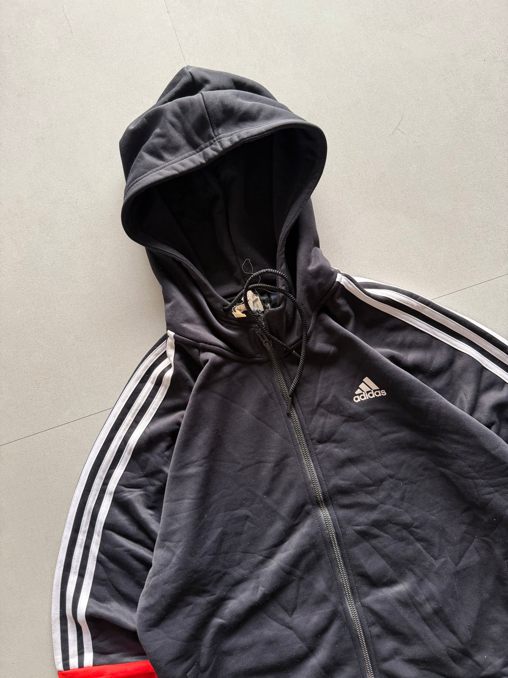 ADIDAS STRIPED HOODED JACKET - M