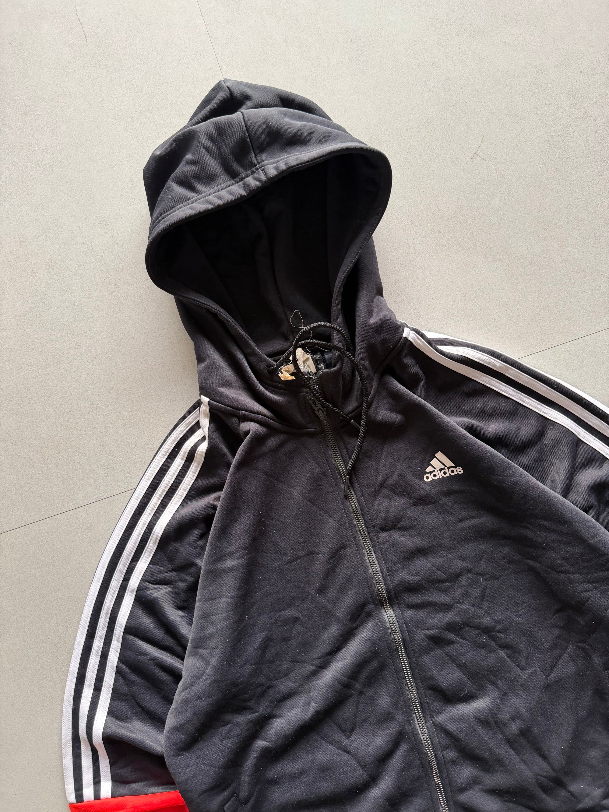 ADIDAS STRIPED HOODED JACKET - M