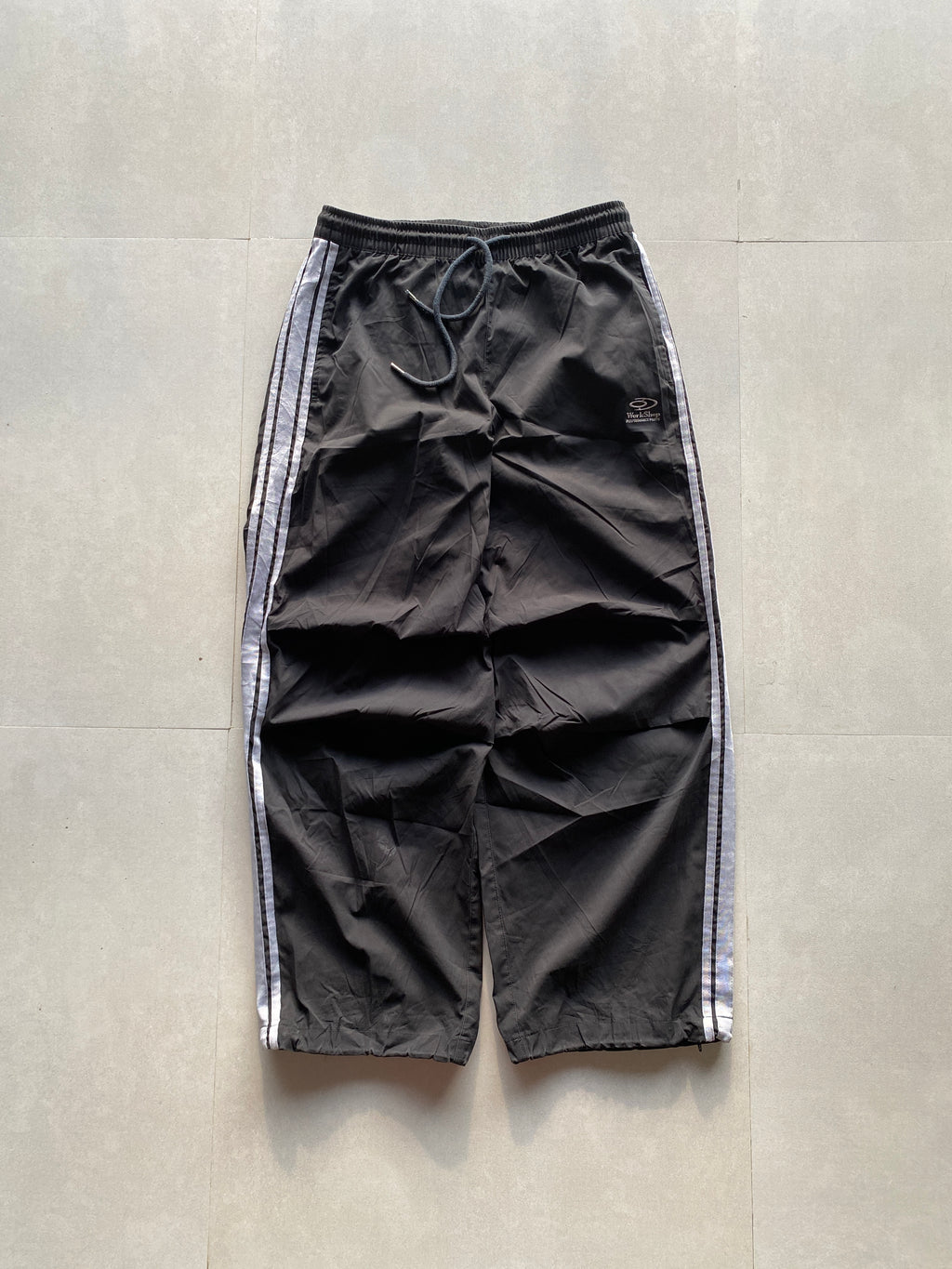 ADIDAS STRIPED TRACK PANT - M