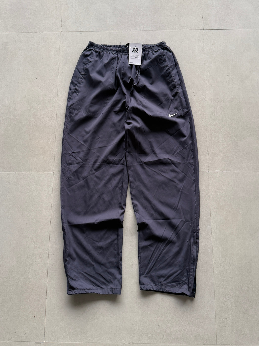 NIKE VINTAGE TRACK - M