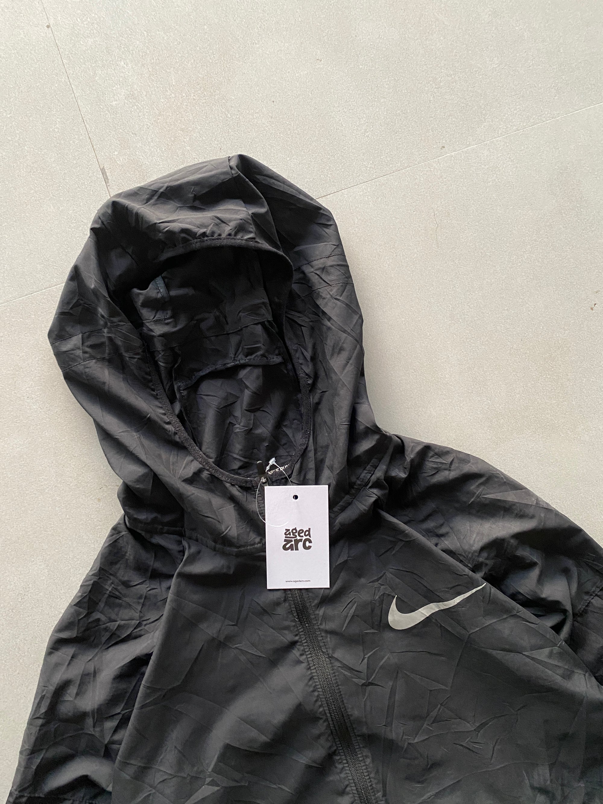 HOODED NIKE RUNNING JACKET - M