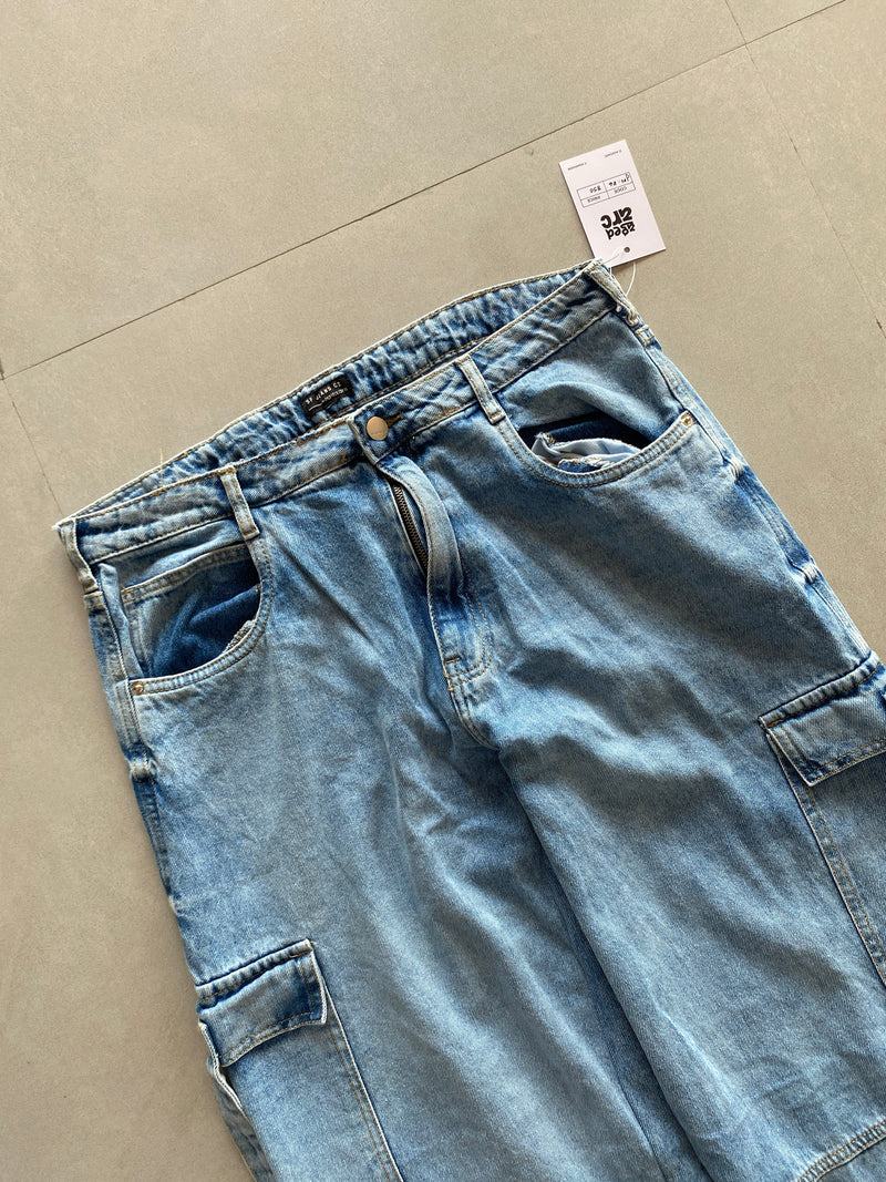 MULTI POCKET WIDE LEG BAGGY DENIM - M