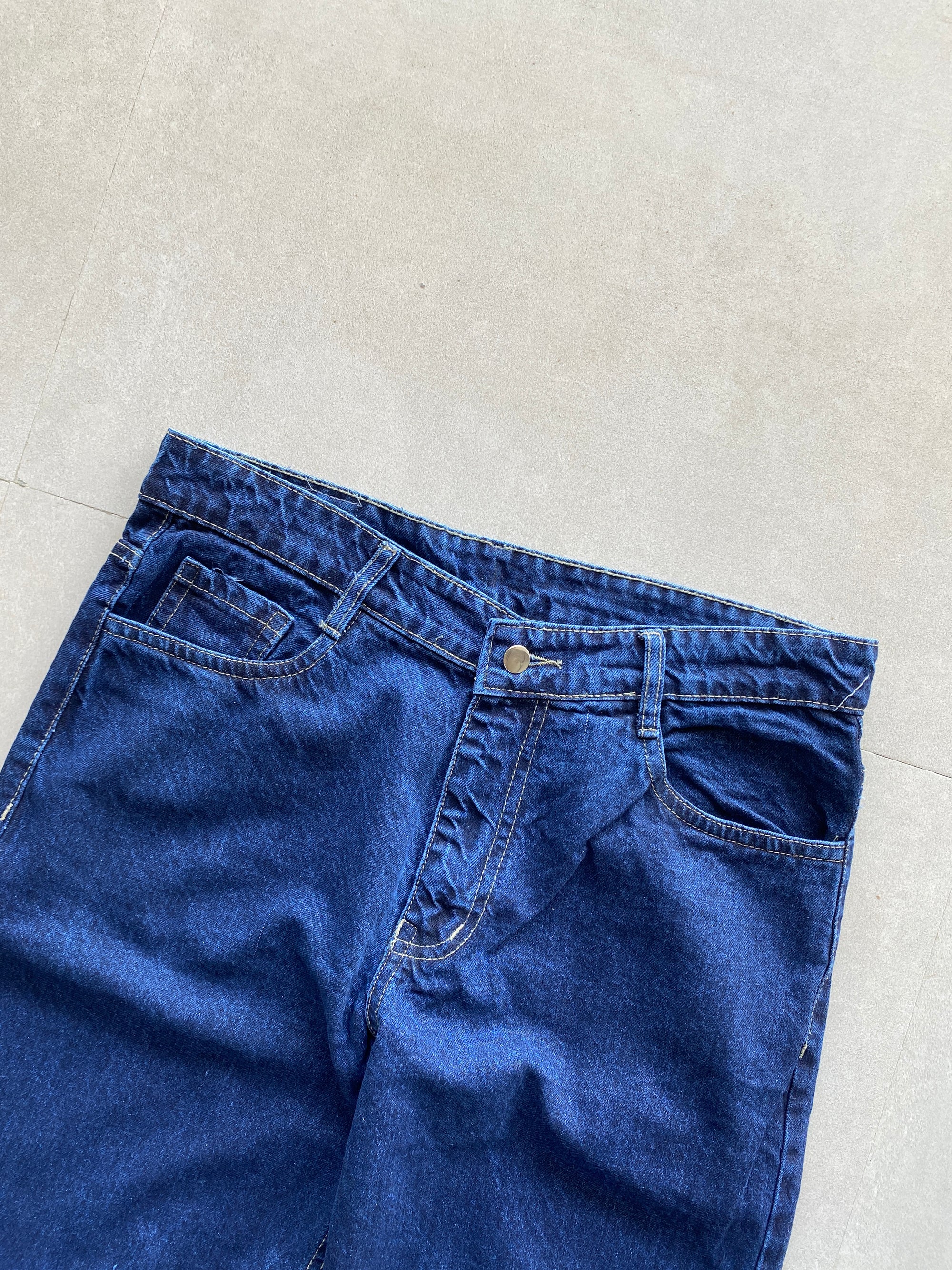 STRIGHT FIT DENIM - M