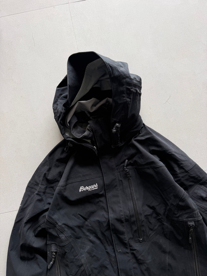 BURGANGS TACTICAL HOODED HIKING JACKET - M