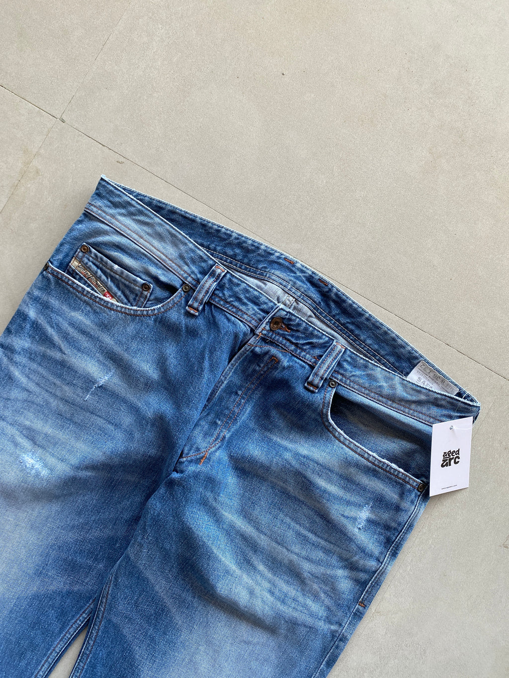 STRIGHT FIT DENIM - XL