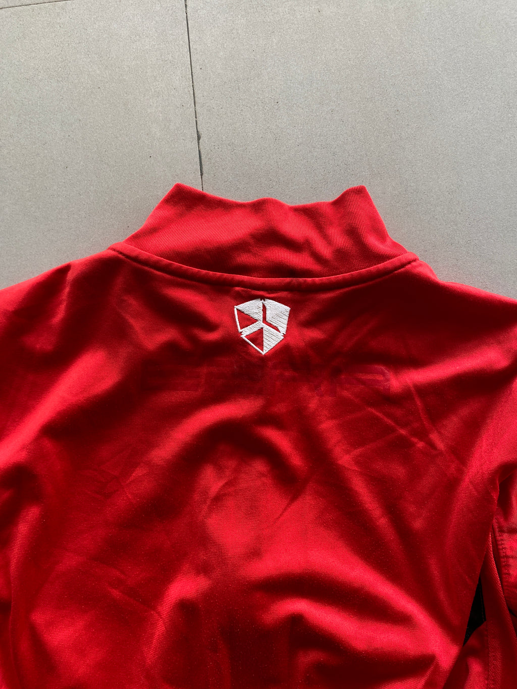 VINTAGE NIKE JACKET - M