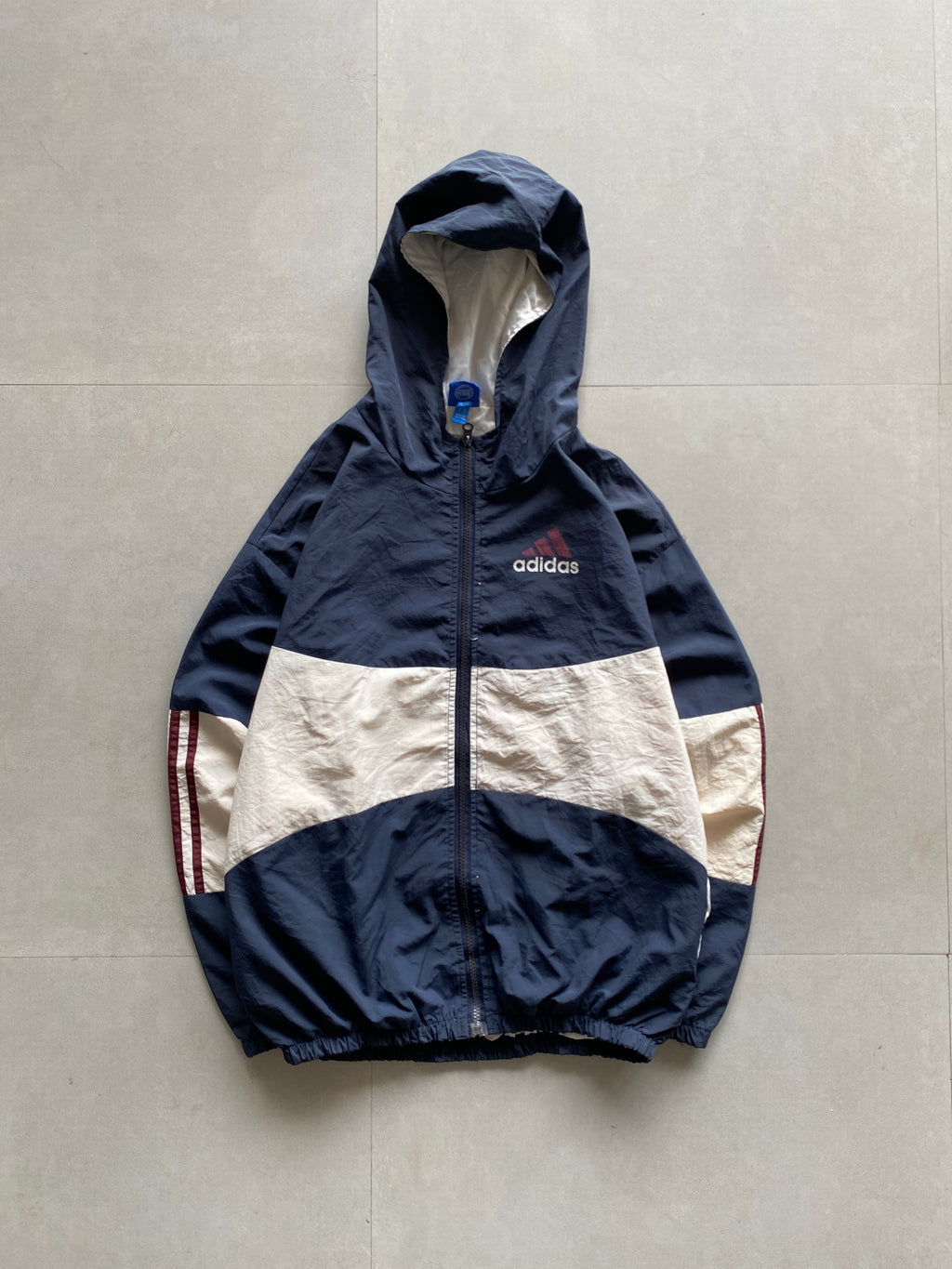 VINTAGE ADIDAS JACKET - L