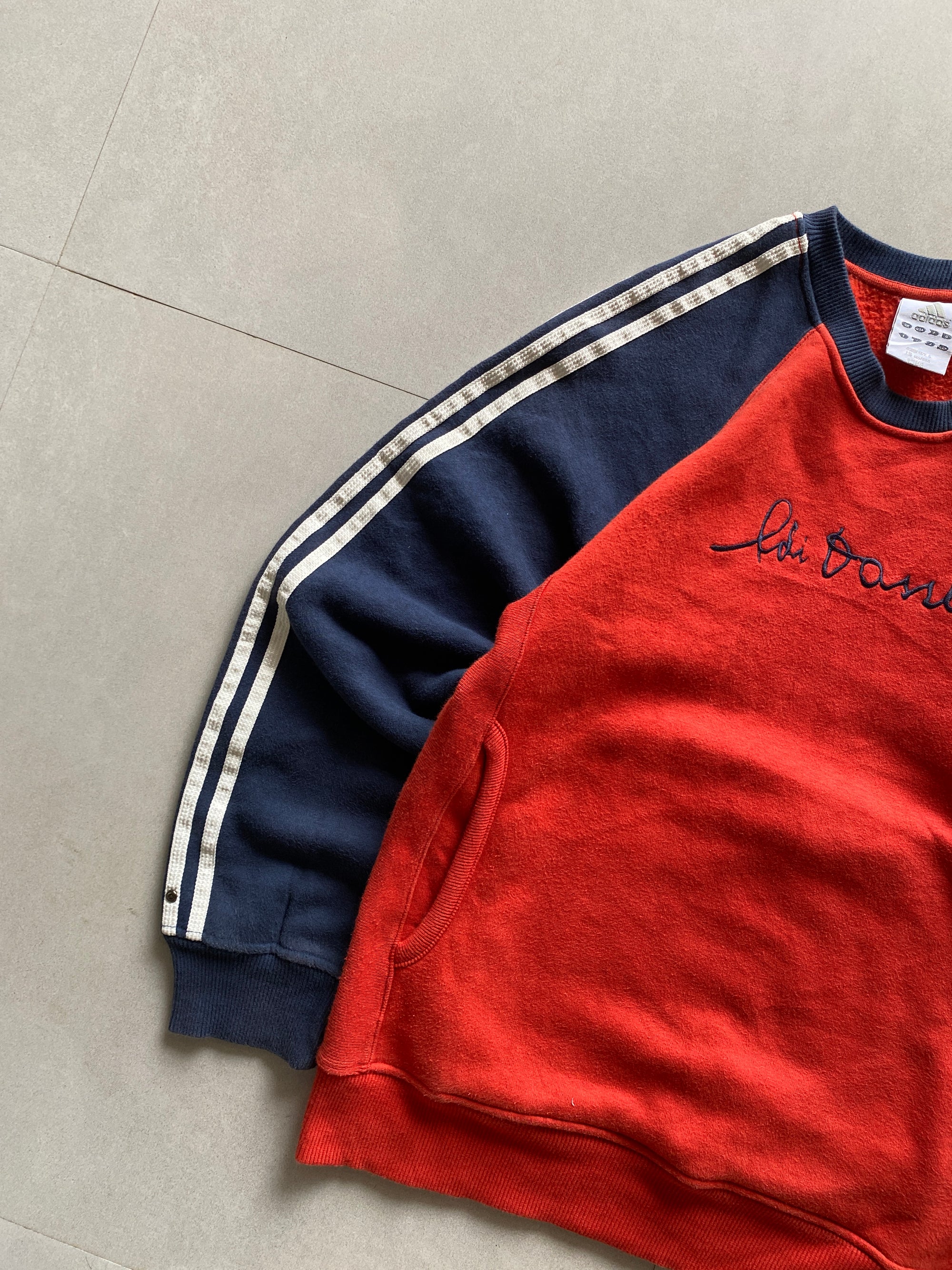 ADIDAS SWEATSHIRT - XL