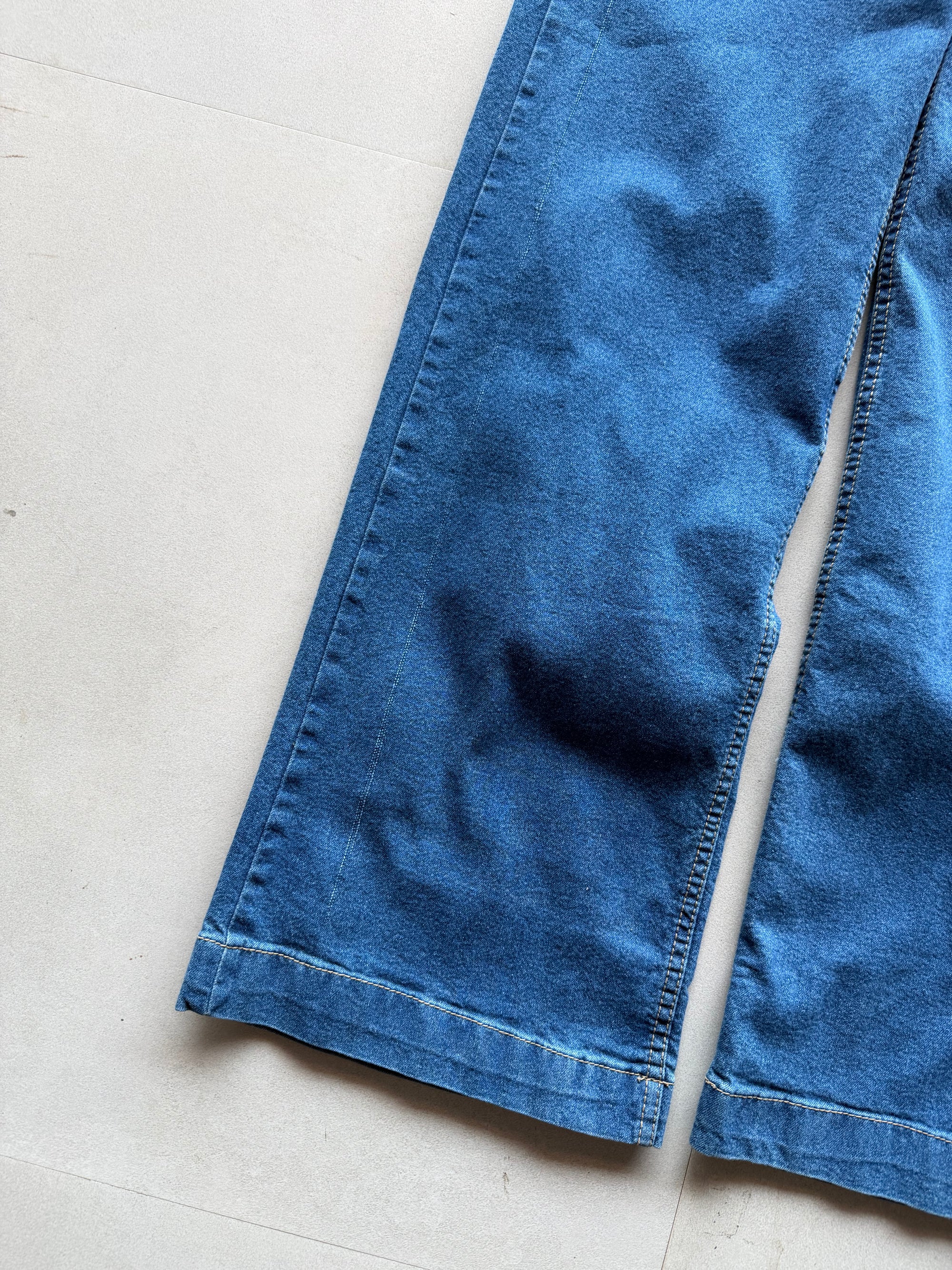JN87 WIDE LEG DENIM -  M