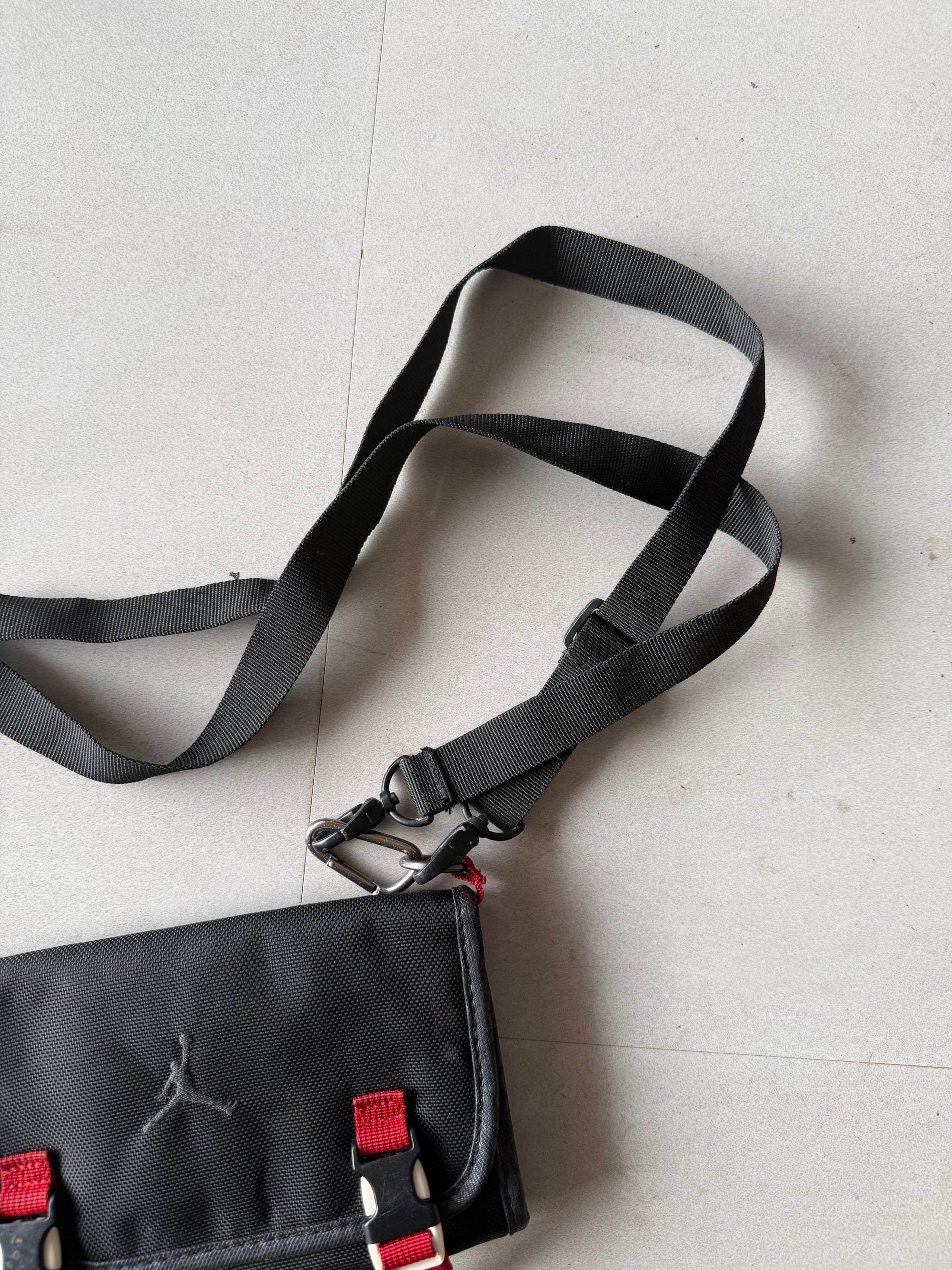 JORDAN SHOULDER PURSE