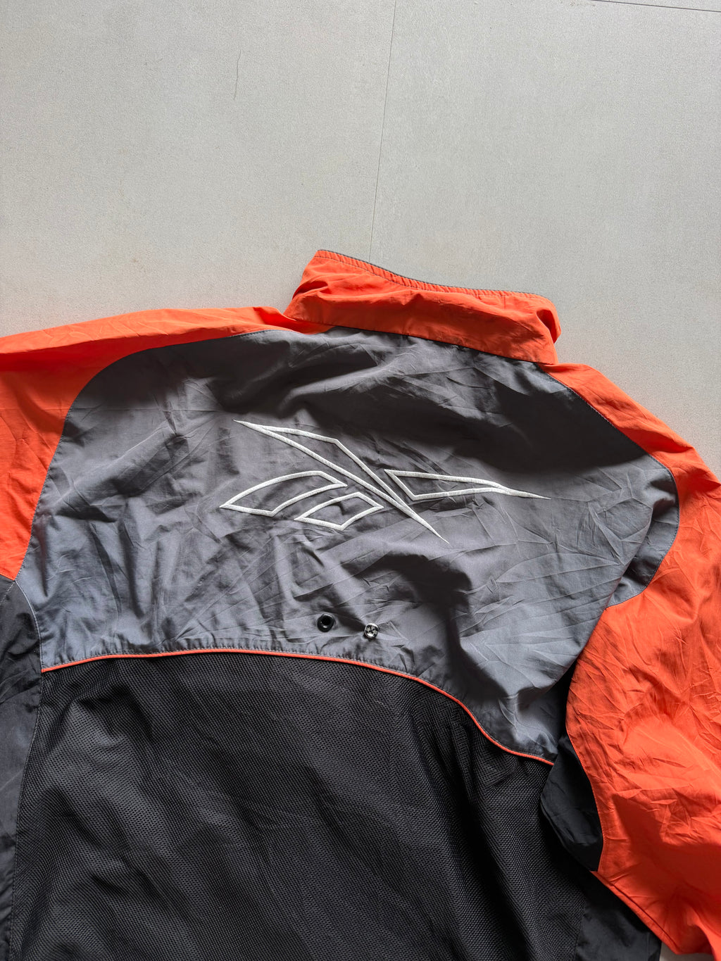 00S REEBOK TACTICAL JACKET - XL