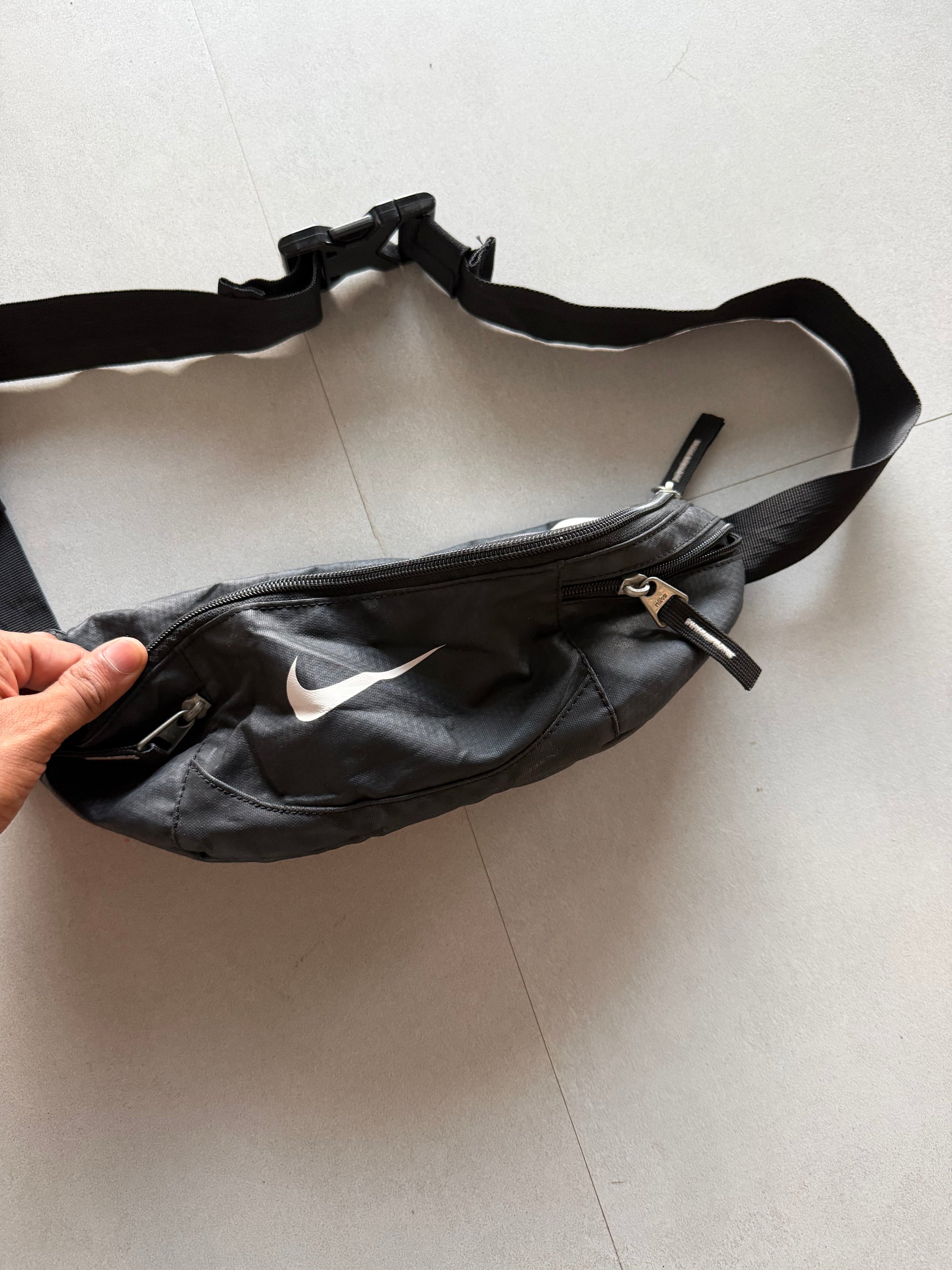 NIKE FANNY PACK