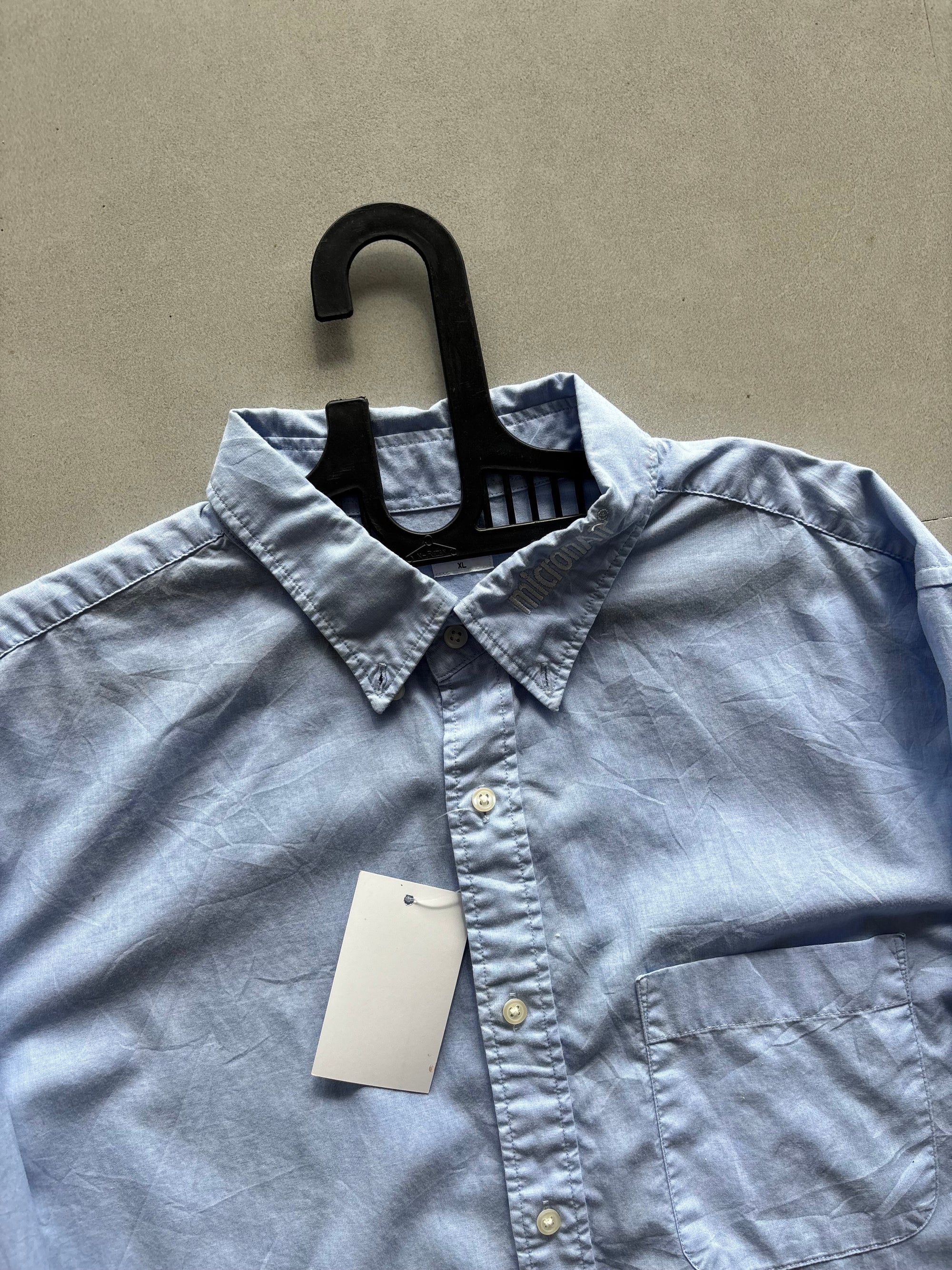 UNIQLO SOLID SKY BLUE SHIRT - XL