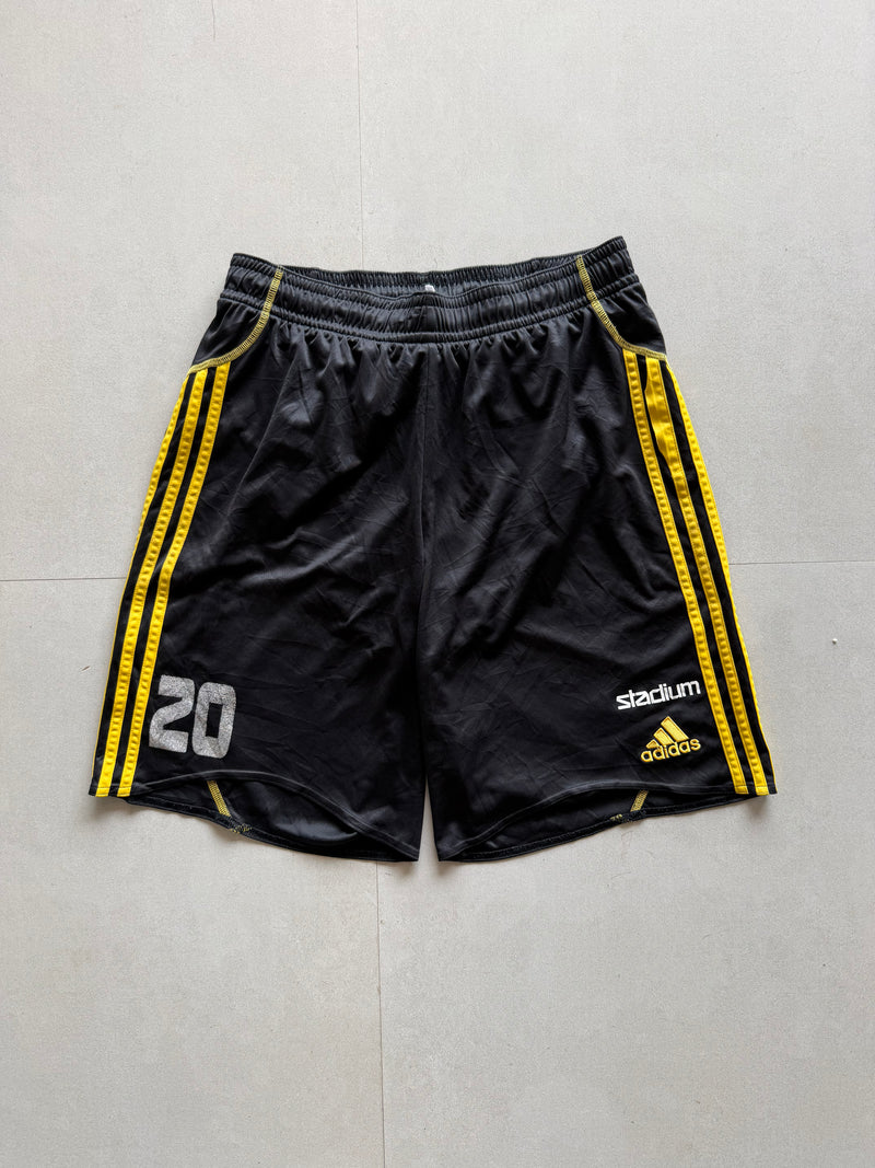 ADIDAS SHORTS - M