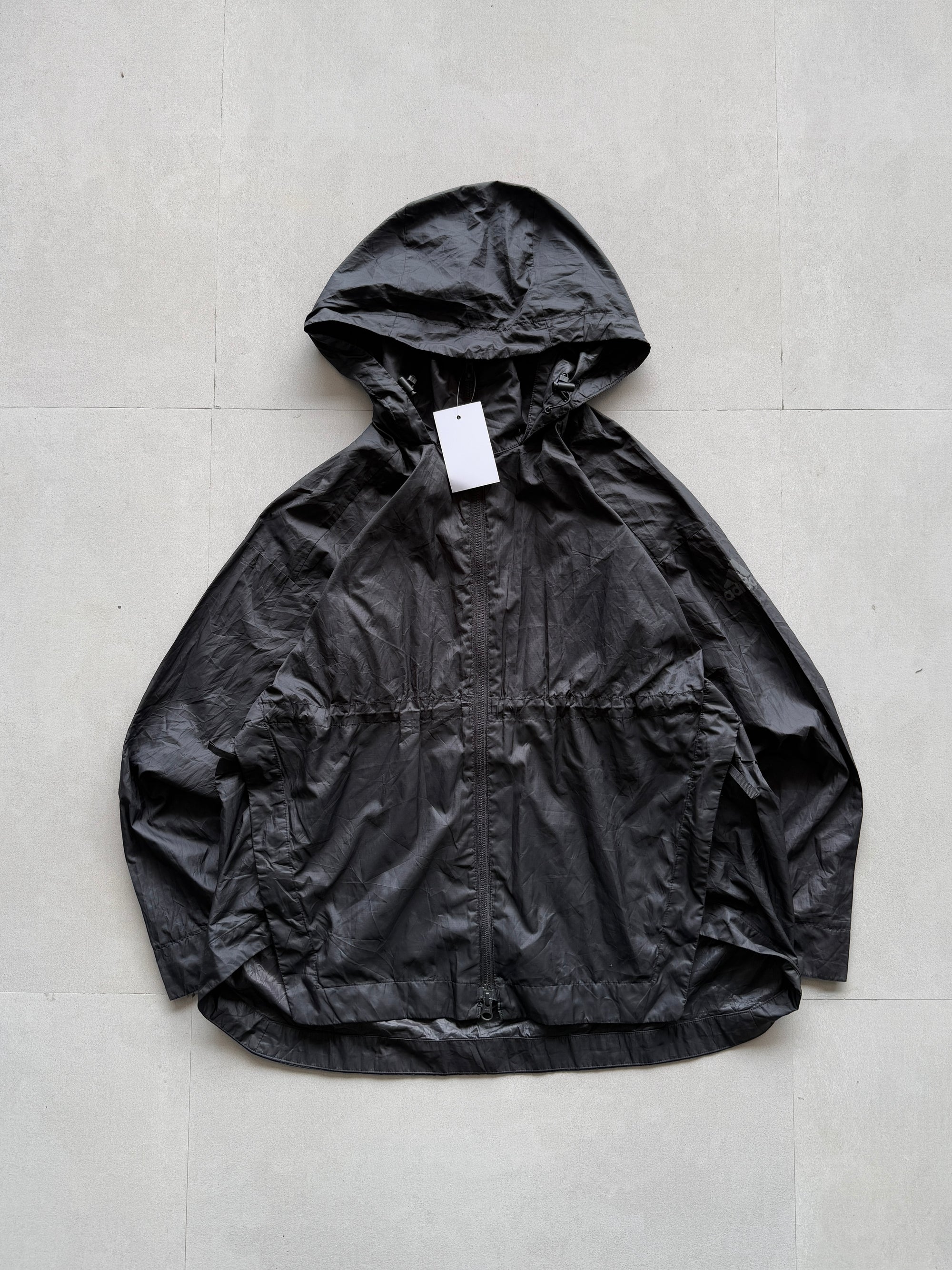 ADIDAS BLACK PACKABLE HOODED JACKET - M