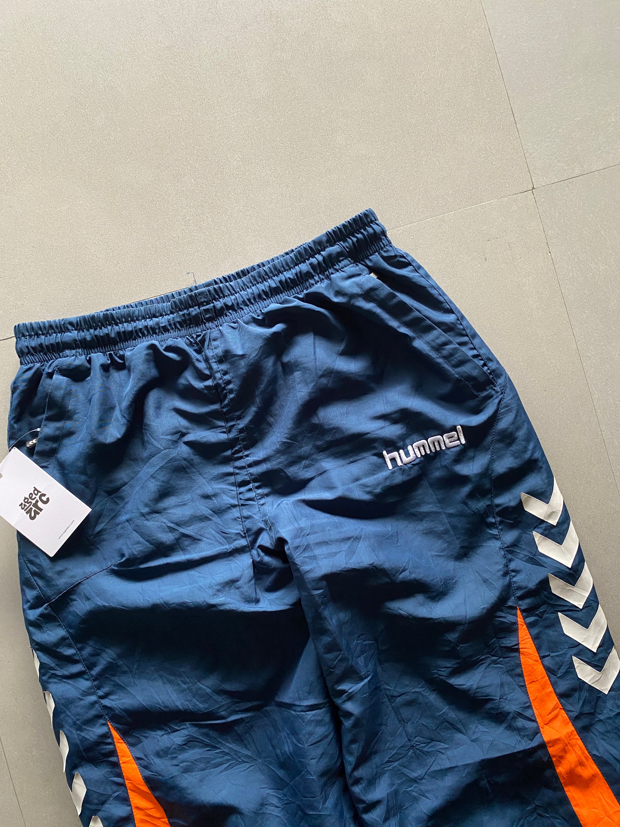 HUMMEL BAGGY TRACK PANT - M