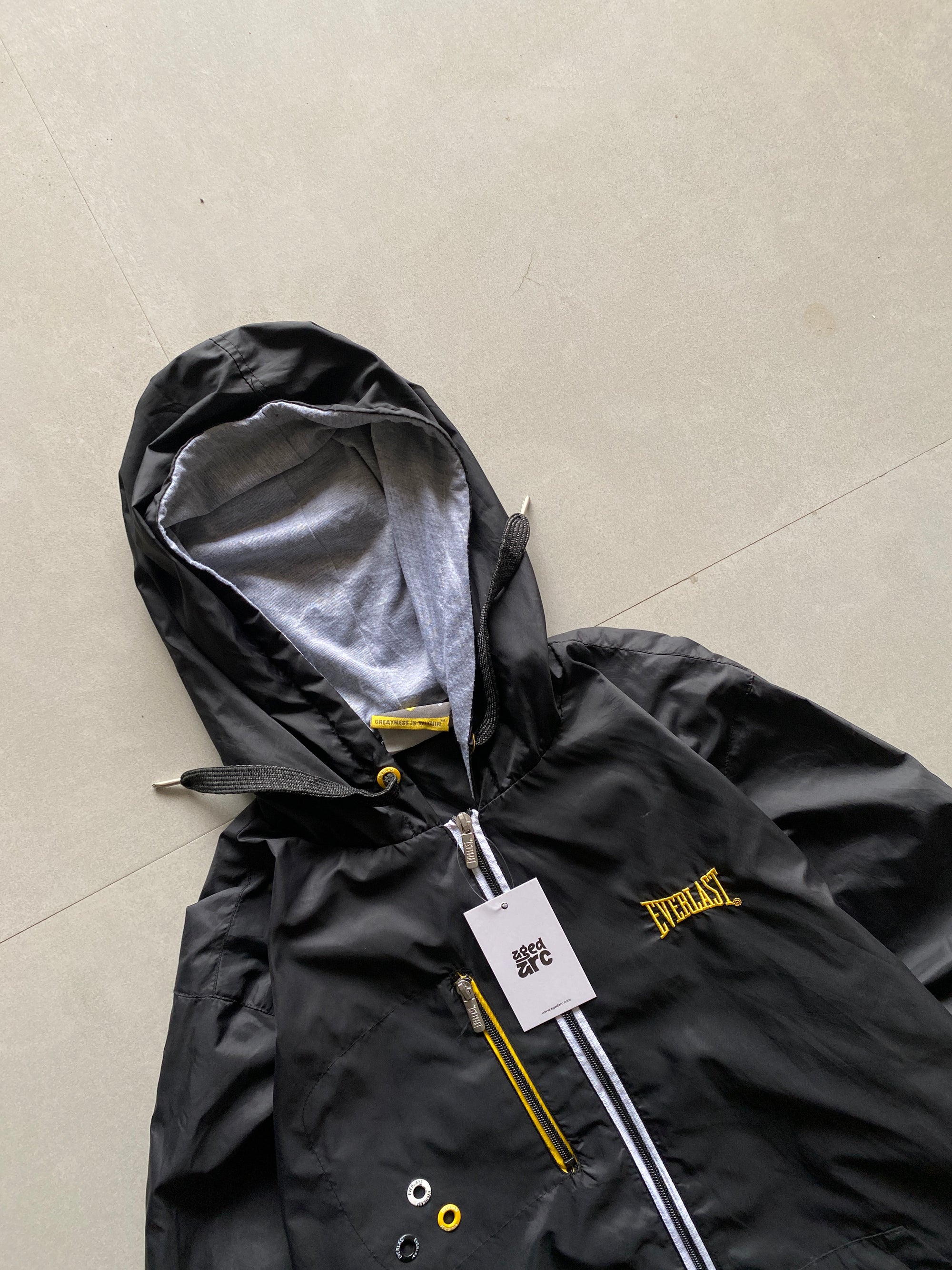 EVERLAST HOODED JACKET - M