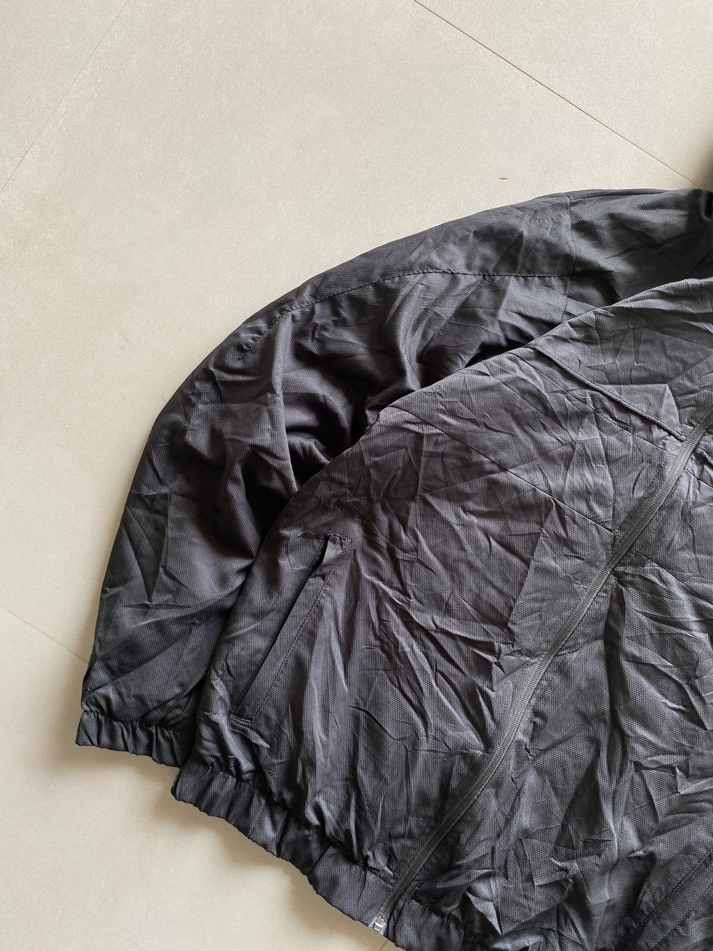 LACOSTE HOODED JACKET - M