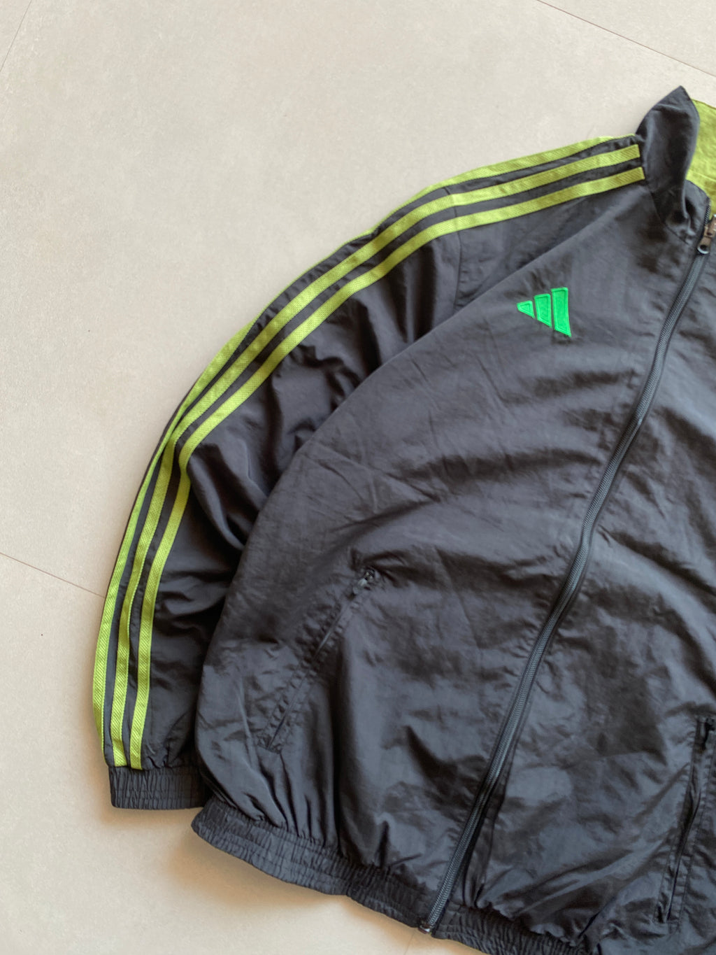 ADIDAS AUSTIN REVERSIBLE JACKET - M