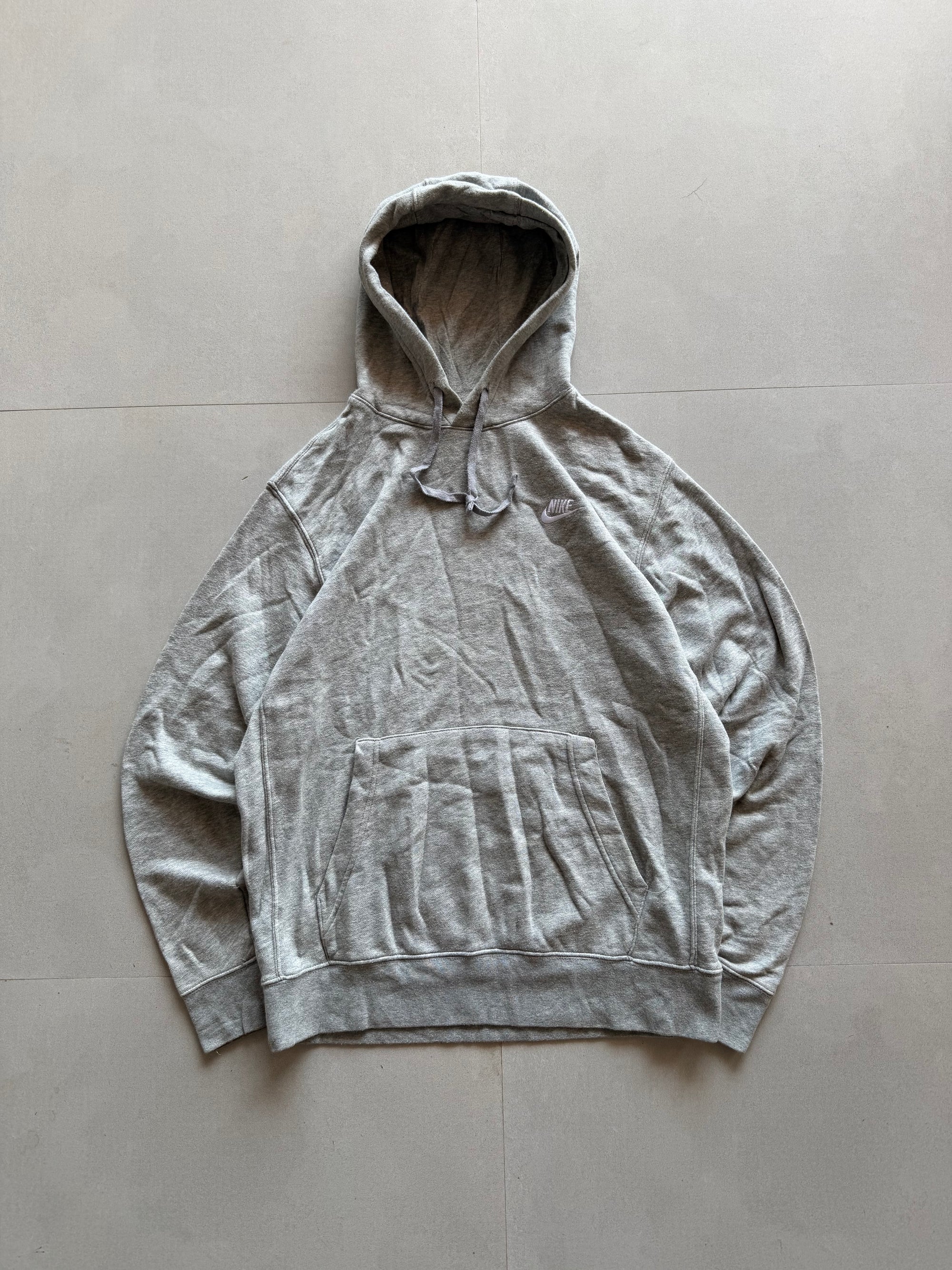 NIKE HOODIE - M