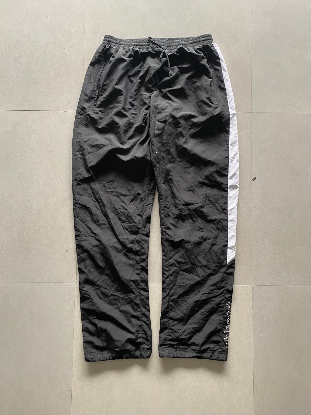 BAGGY TRACK PANT - M
