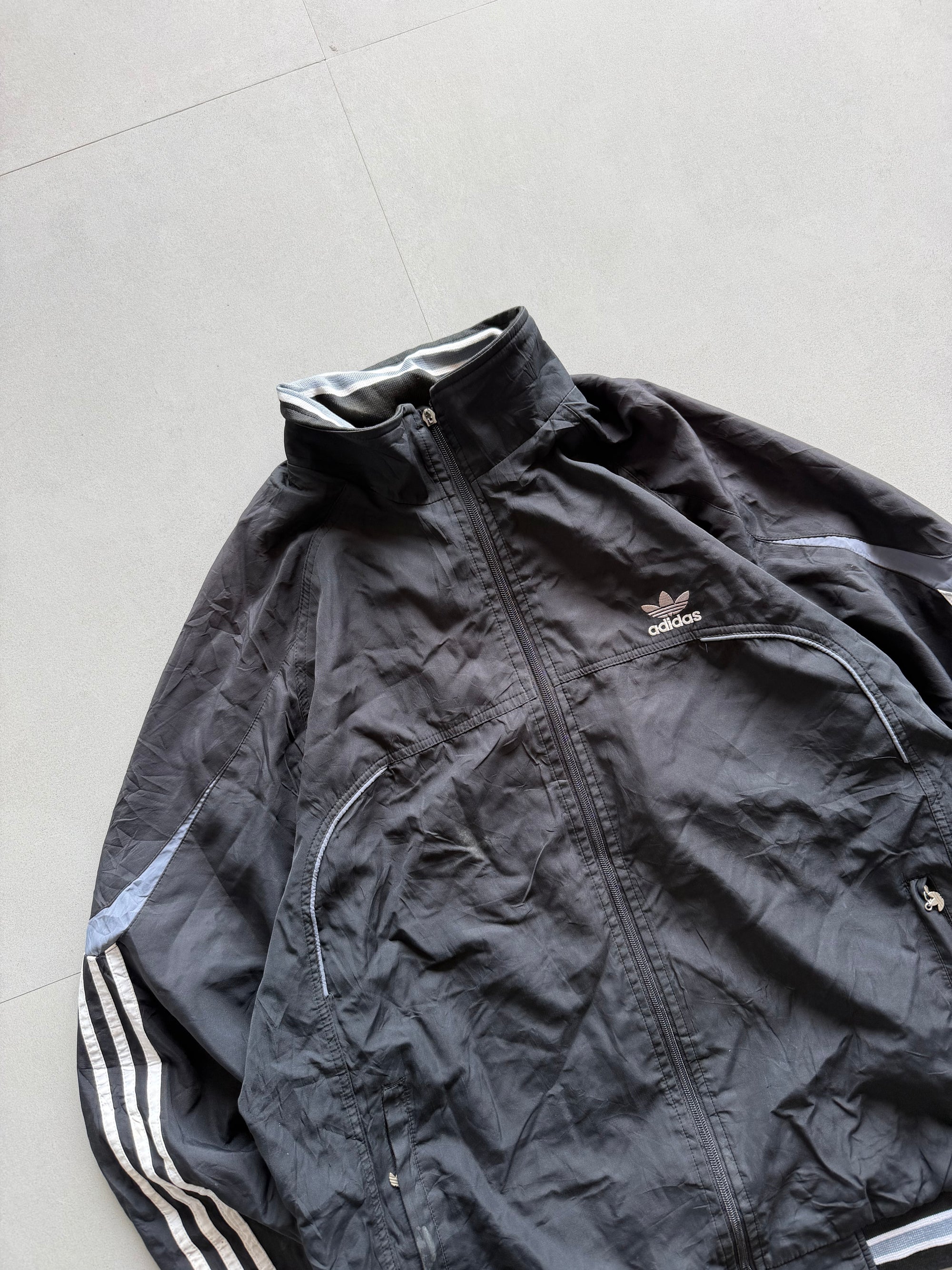 VINTAGE ADIDAS STRIPED JACKET - XL