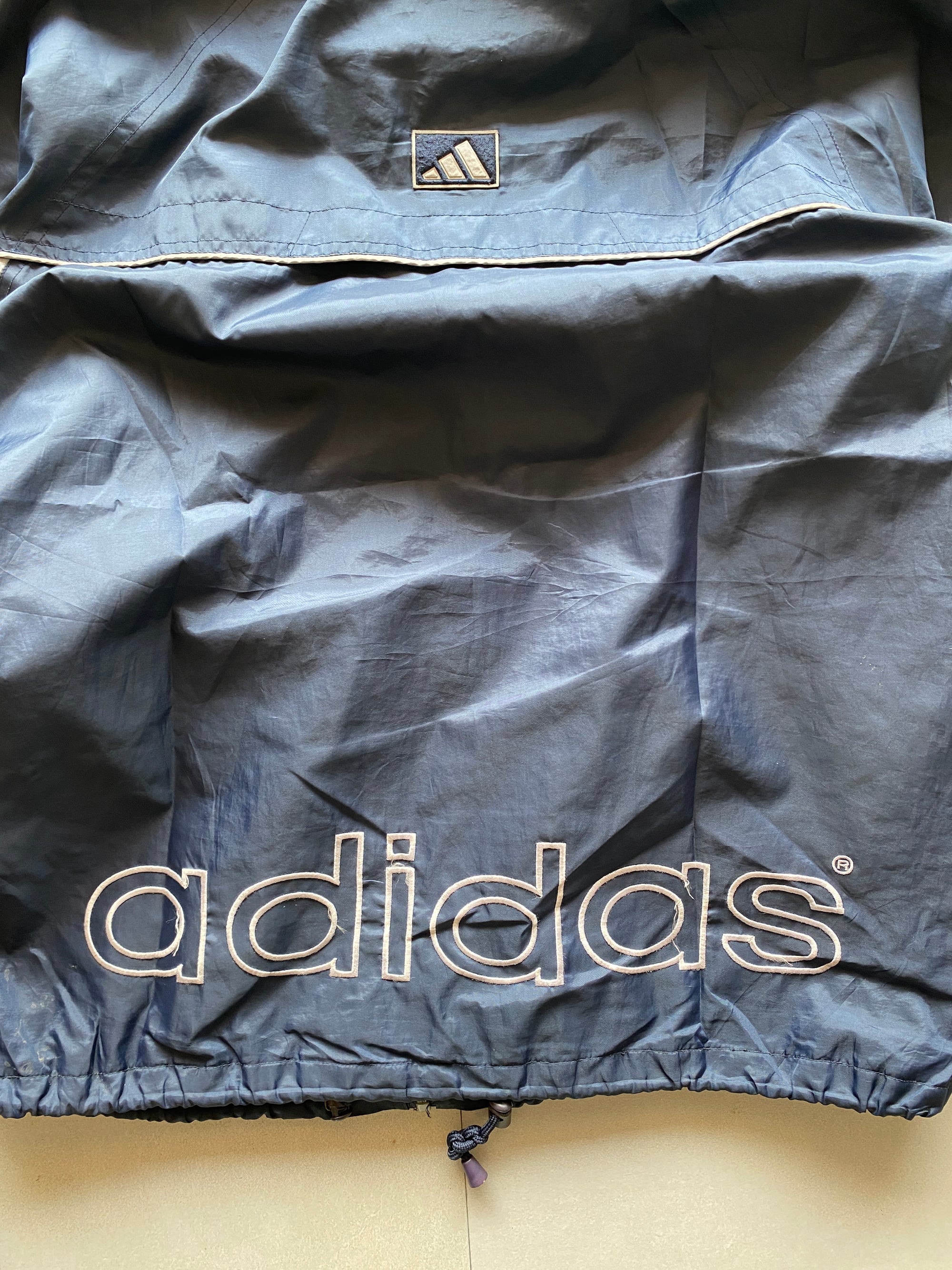 ADIDAS STRIPED JACKET - XL