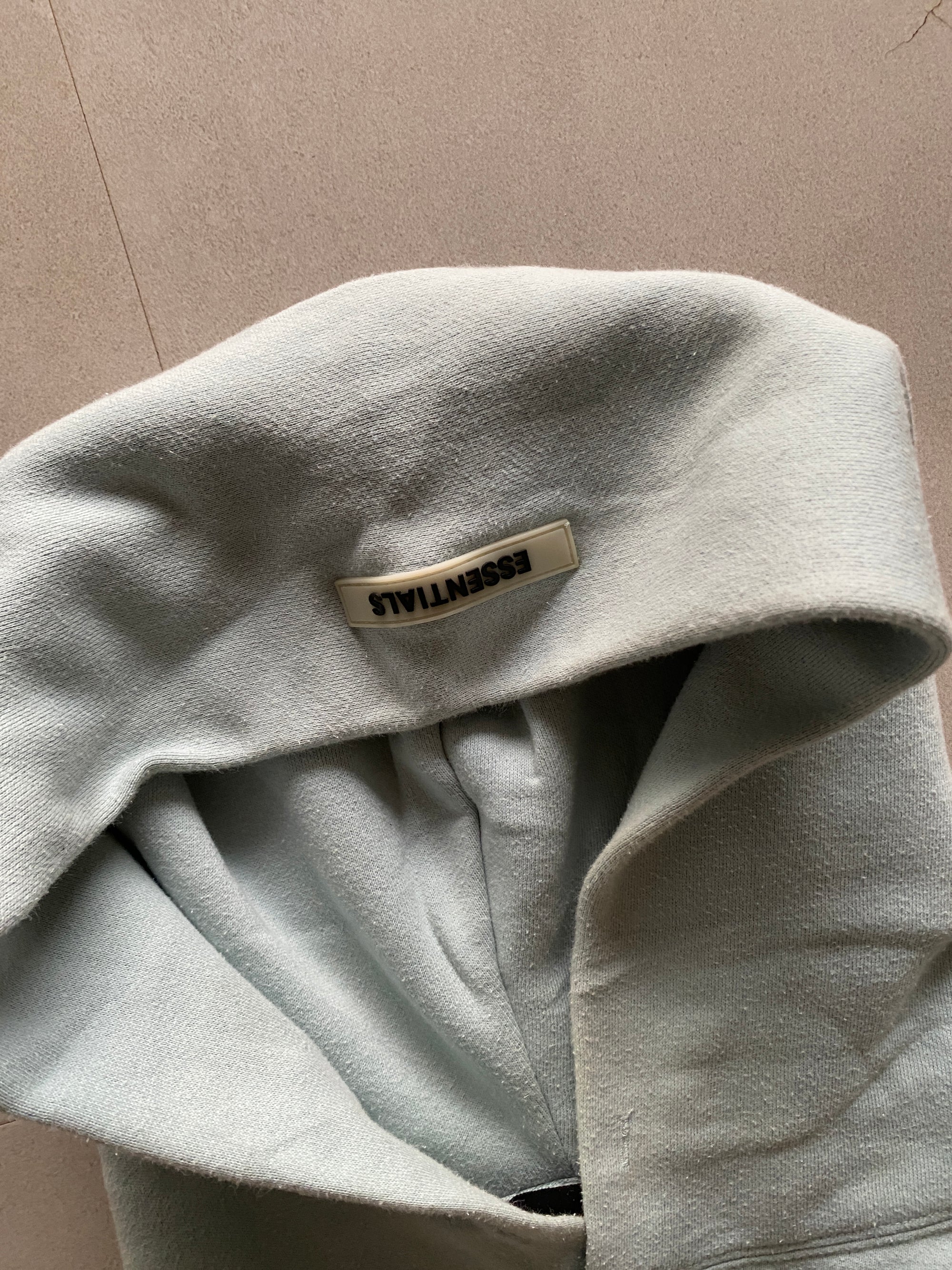 ESSENTIALS FOG HOODIE - XL