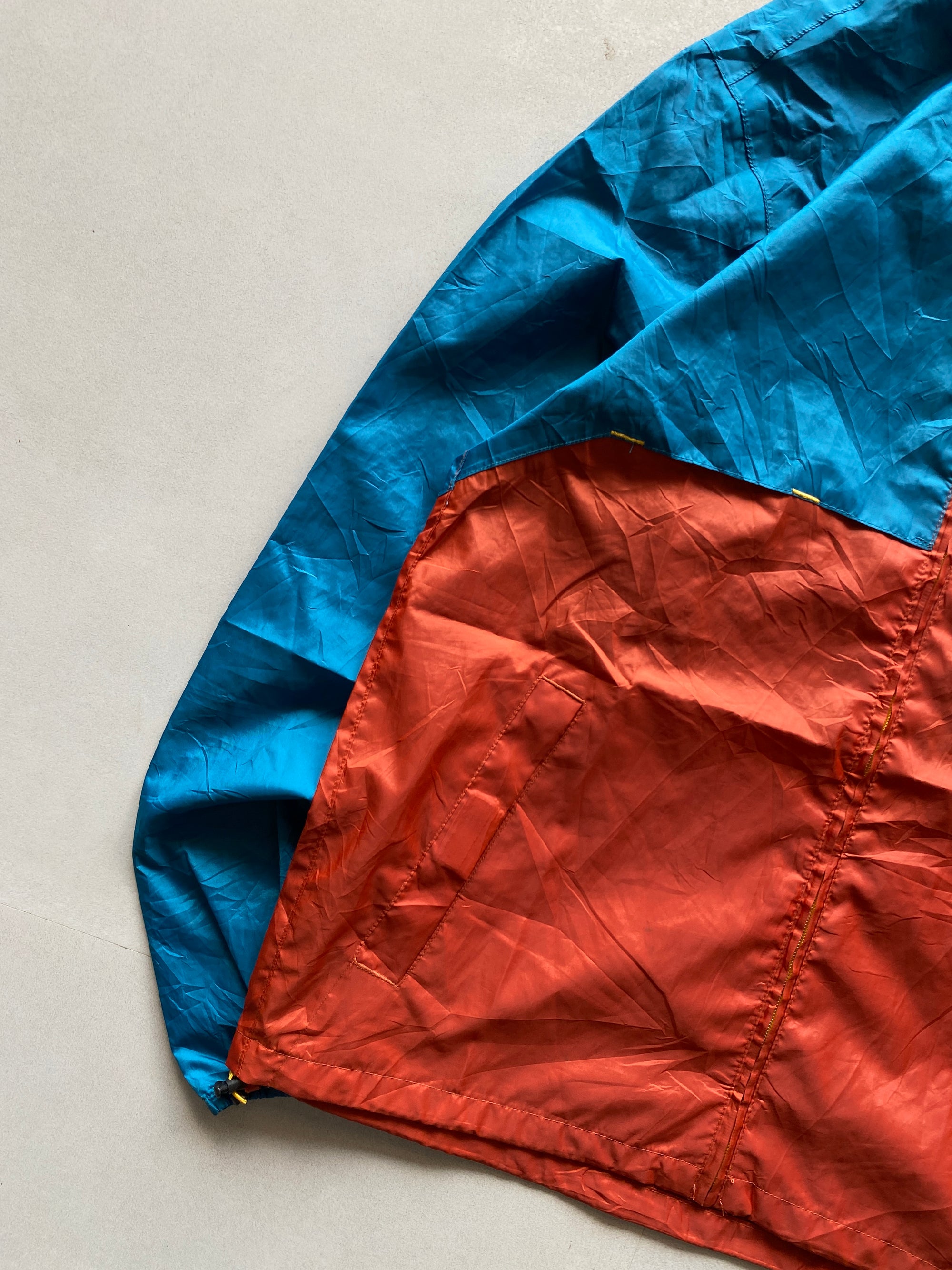 VINTAGE QUECHUA JACKET - S