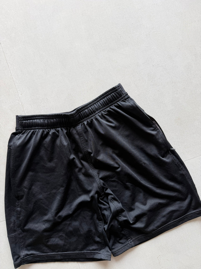 VINTAGE SHORTS - MISSING