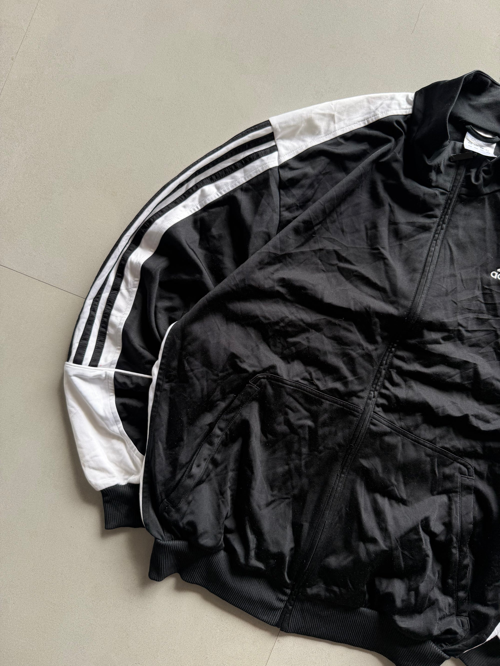 ADIDAS STRIPED JACKET - XL