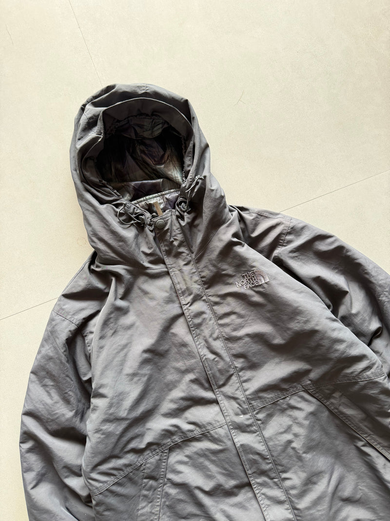 THE NORTH FACE 2 IN 1 JACKET - L