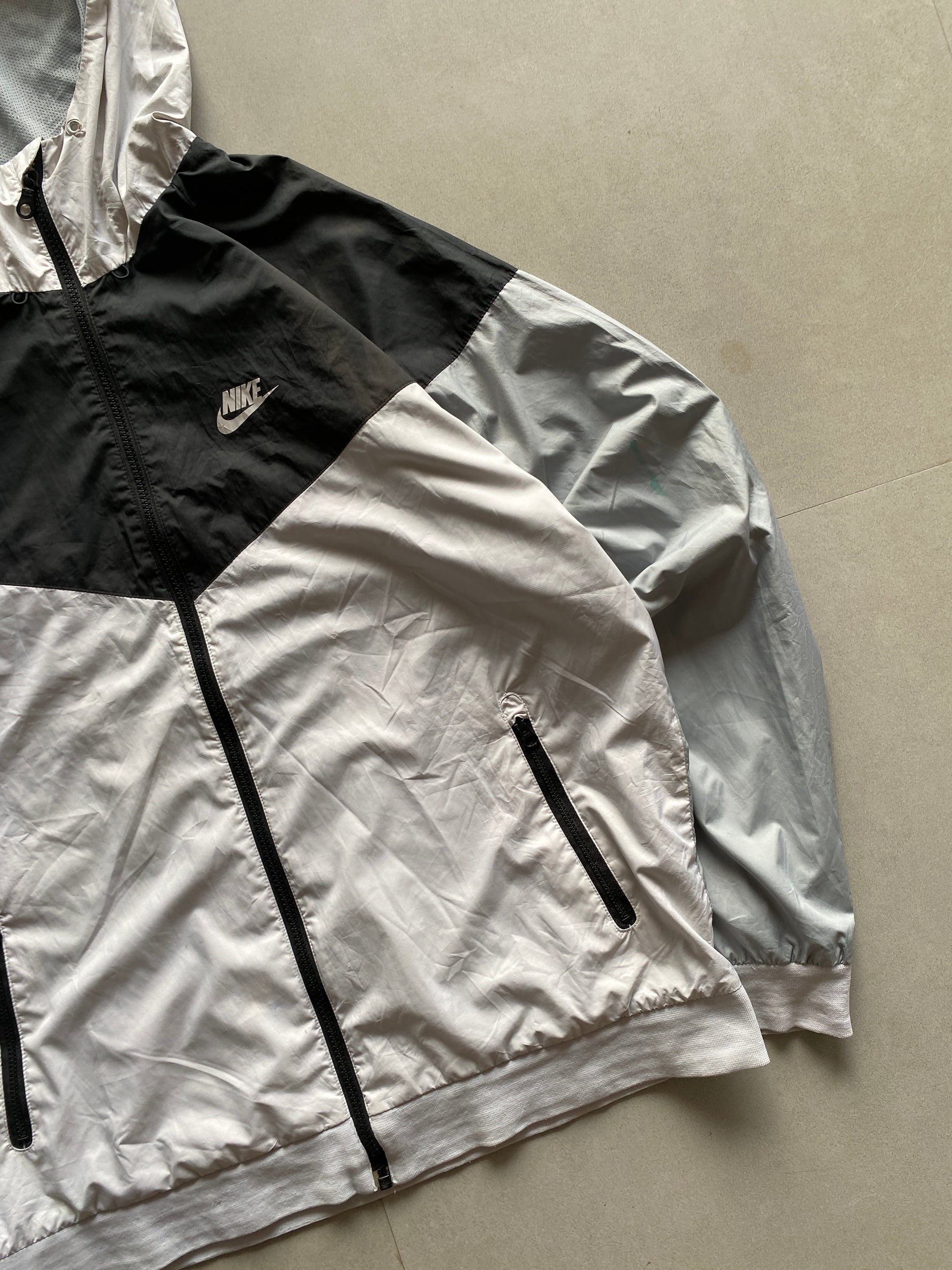 VINTAGE NIKE JACKET - XL