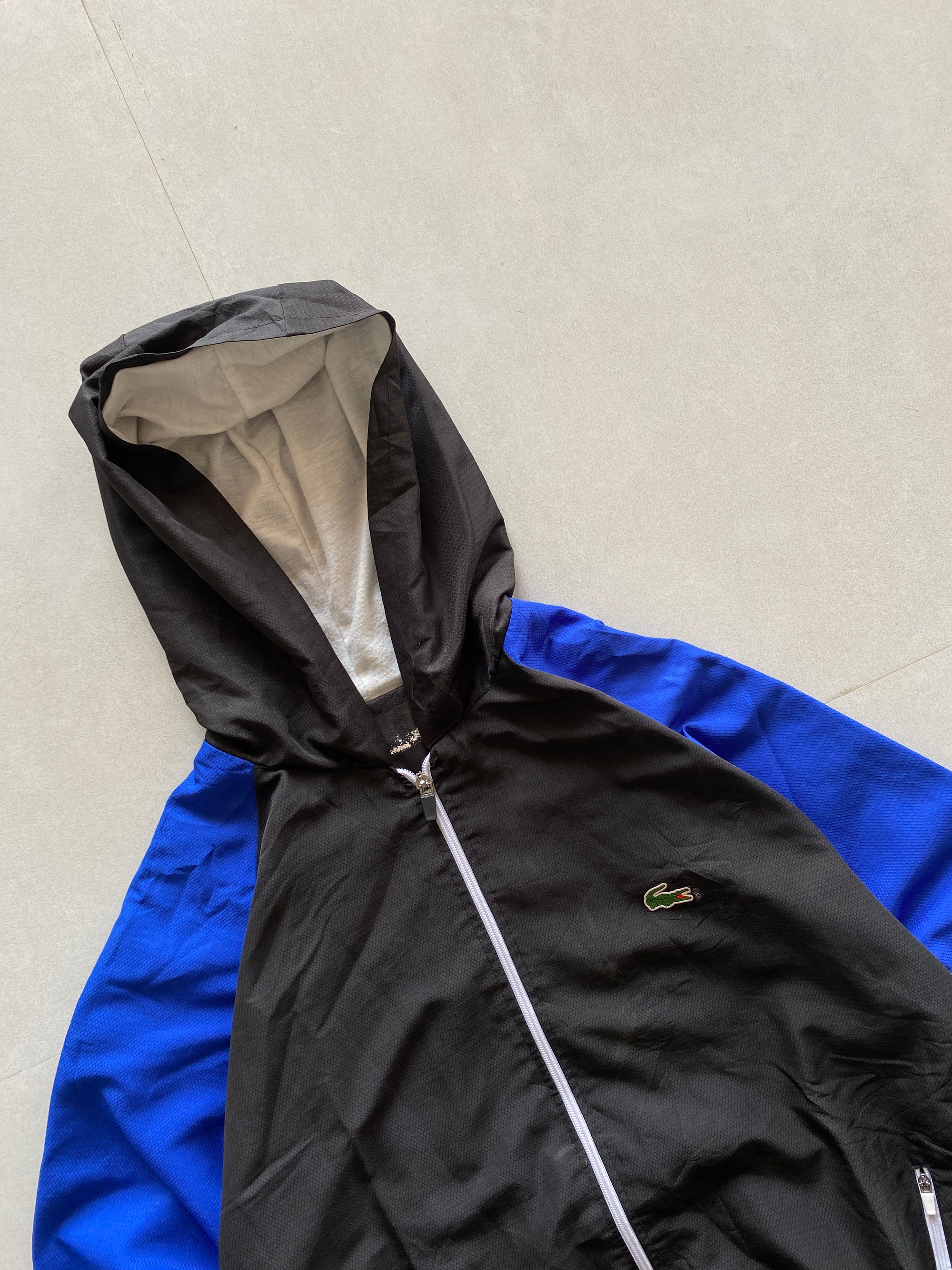 VINTAGE LACOSTE HOODED JACKET - M