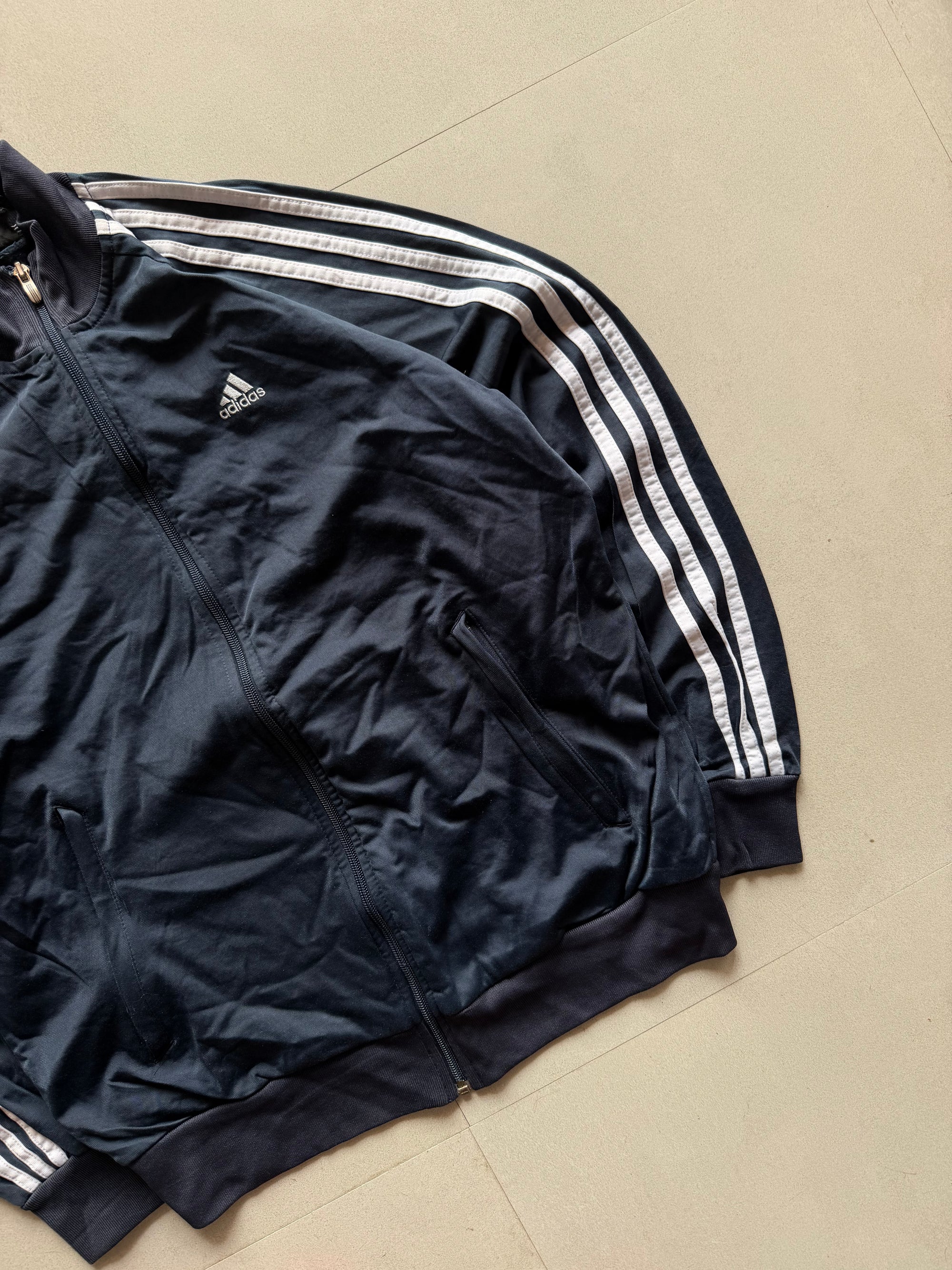 ADIDAS STRIPED JACKET  - M