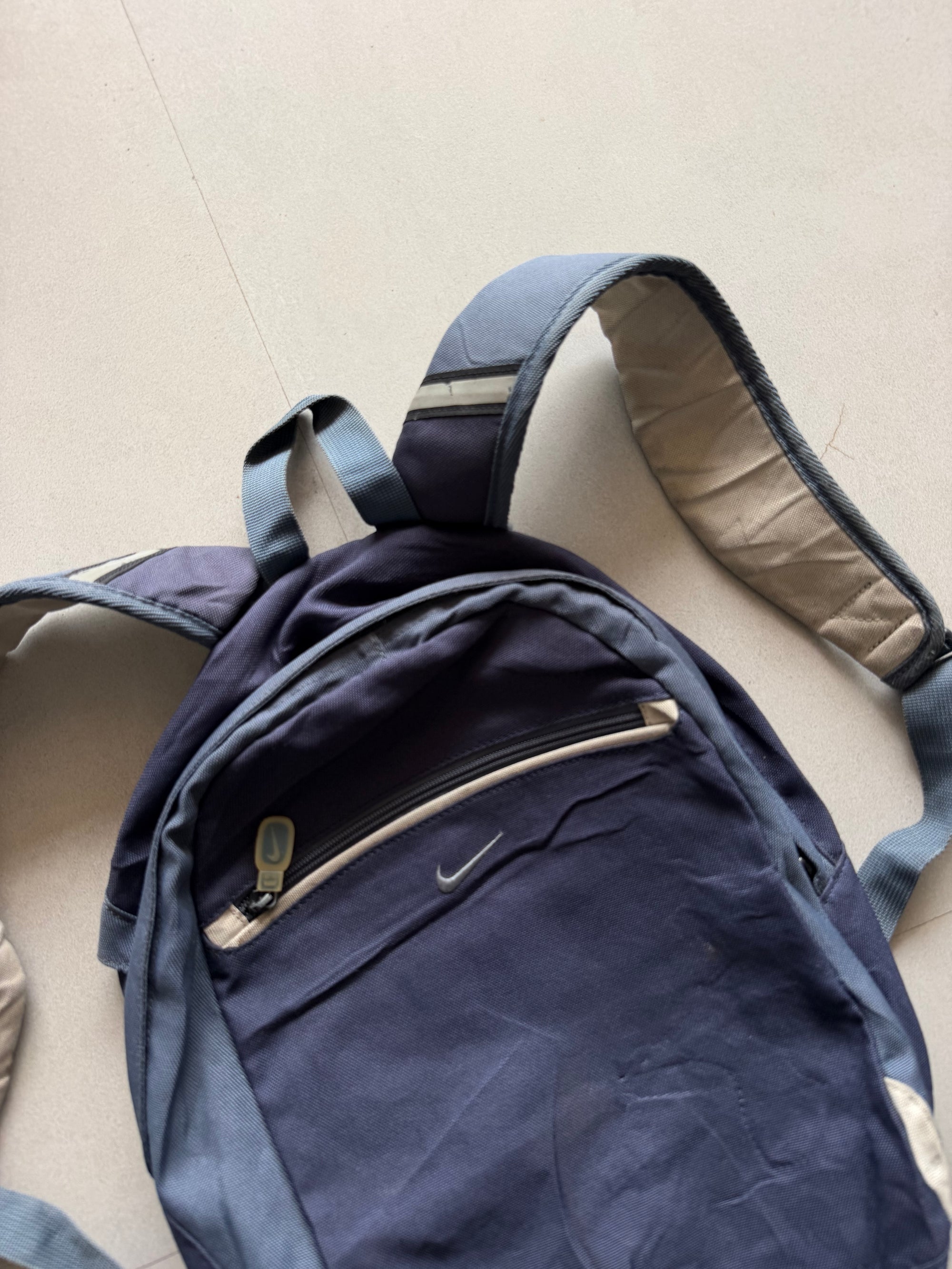 NIKE SMALL BACKPACK