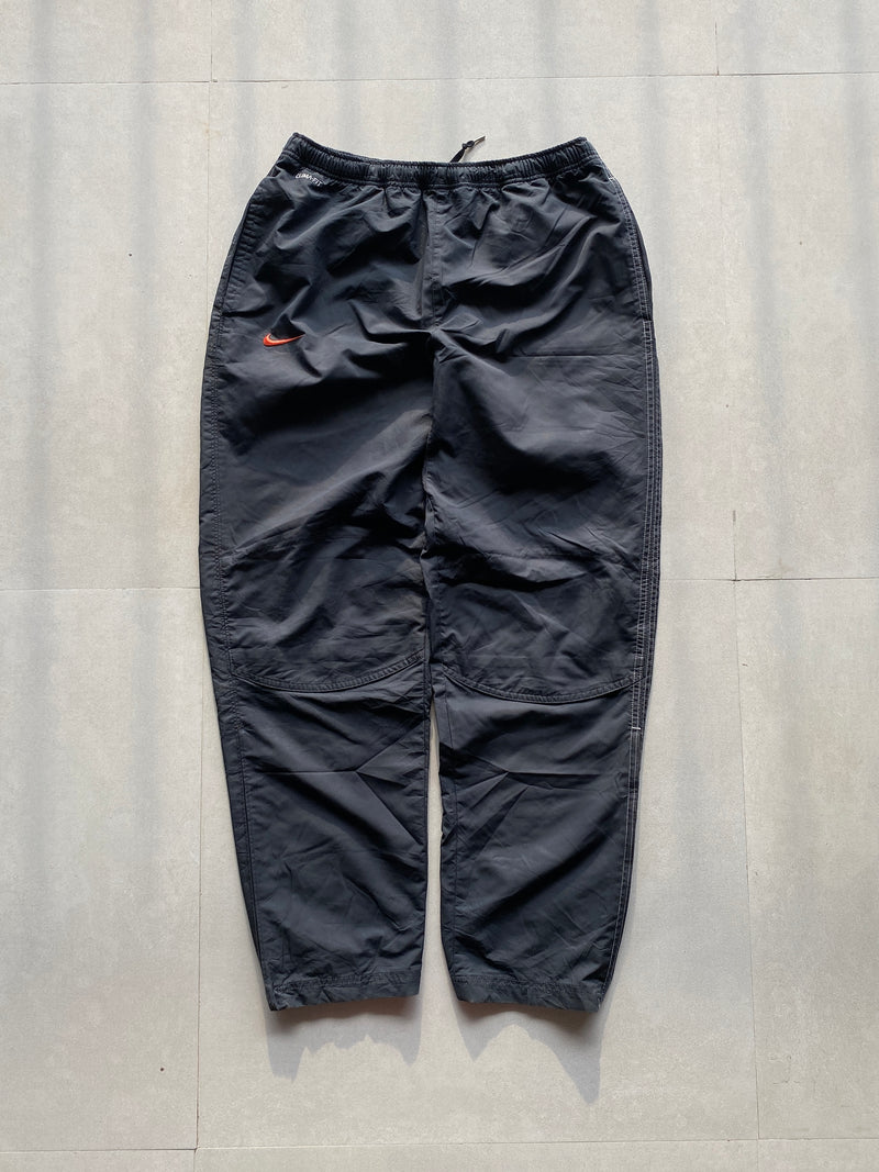 Nike TRACK PANT - M