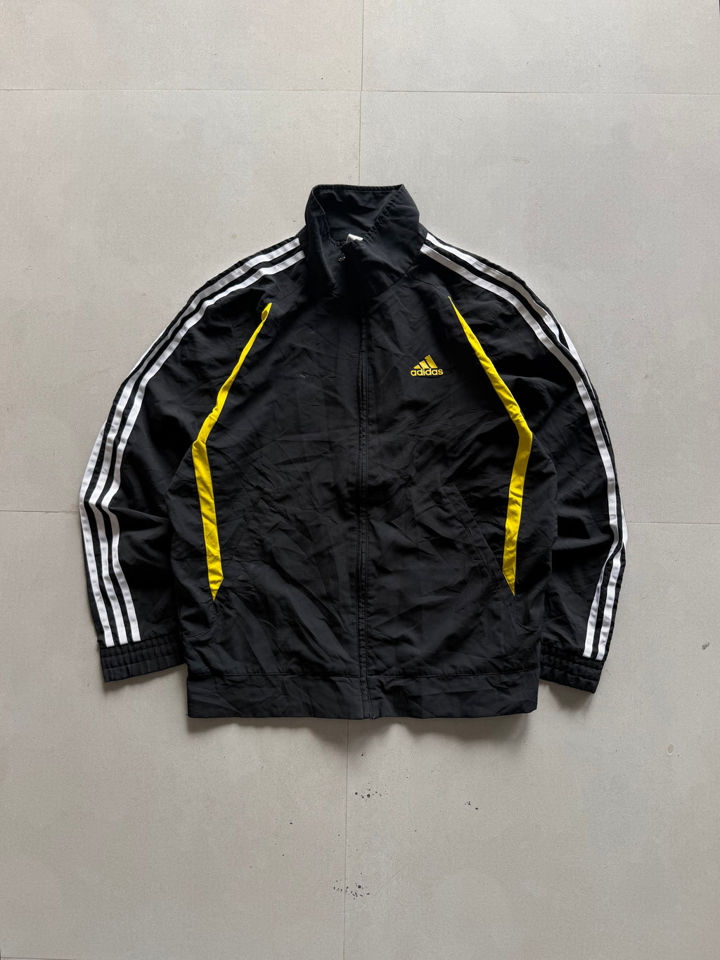 ADIDAS STRIPED JACKET - M