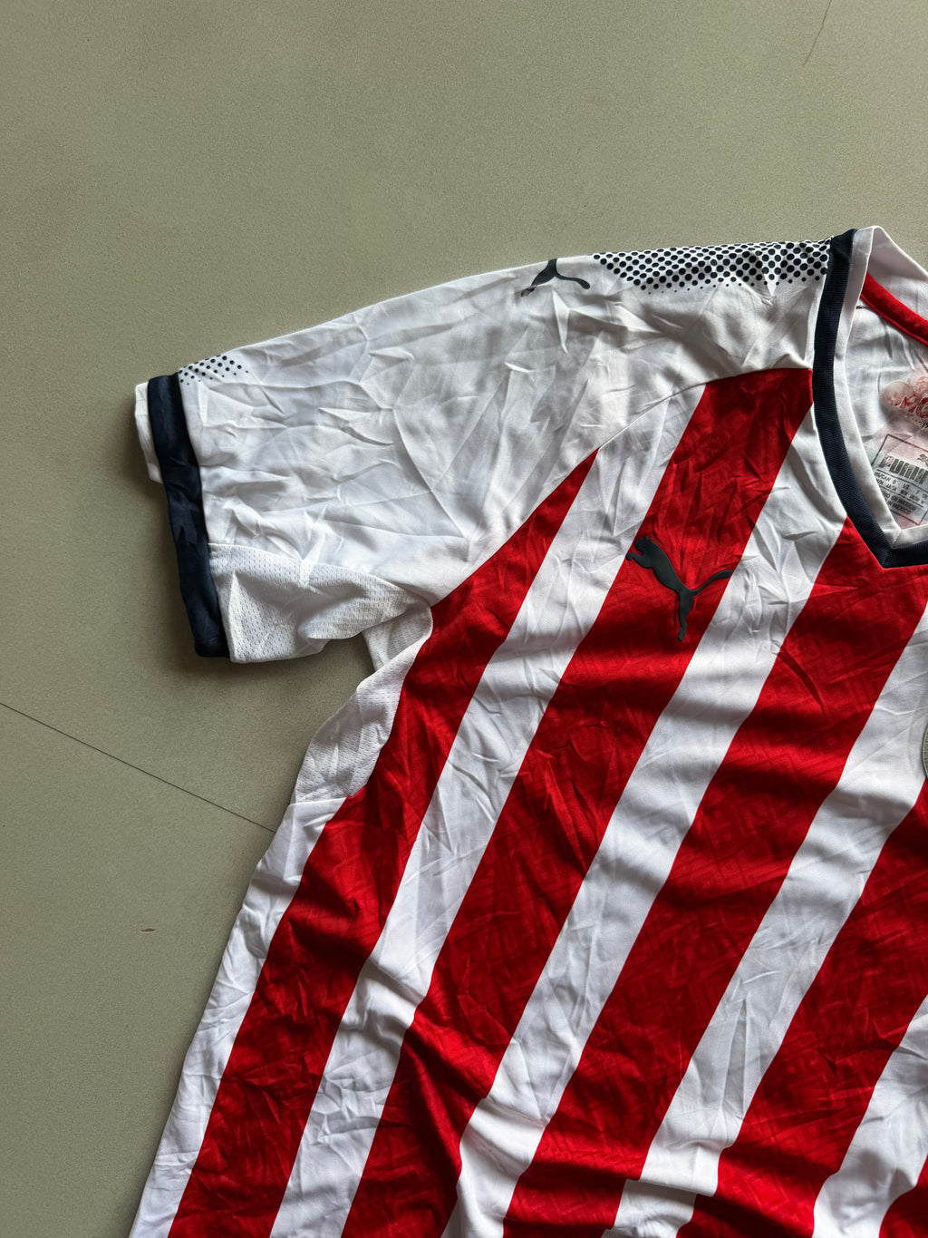 2017 PUMA CHIVAS JERSEY - S