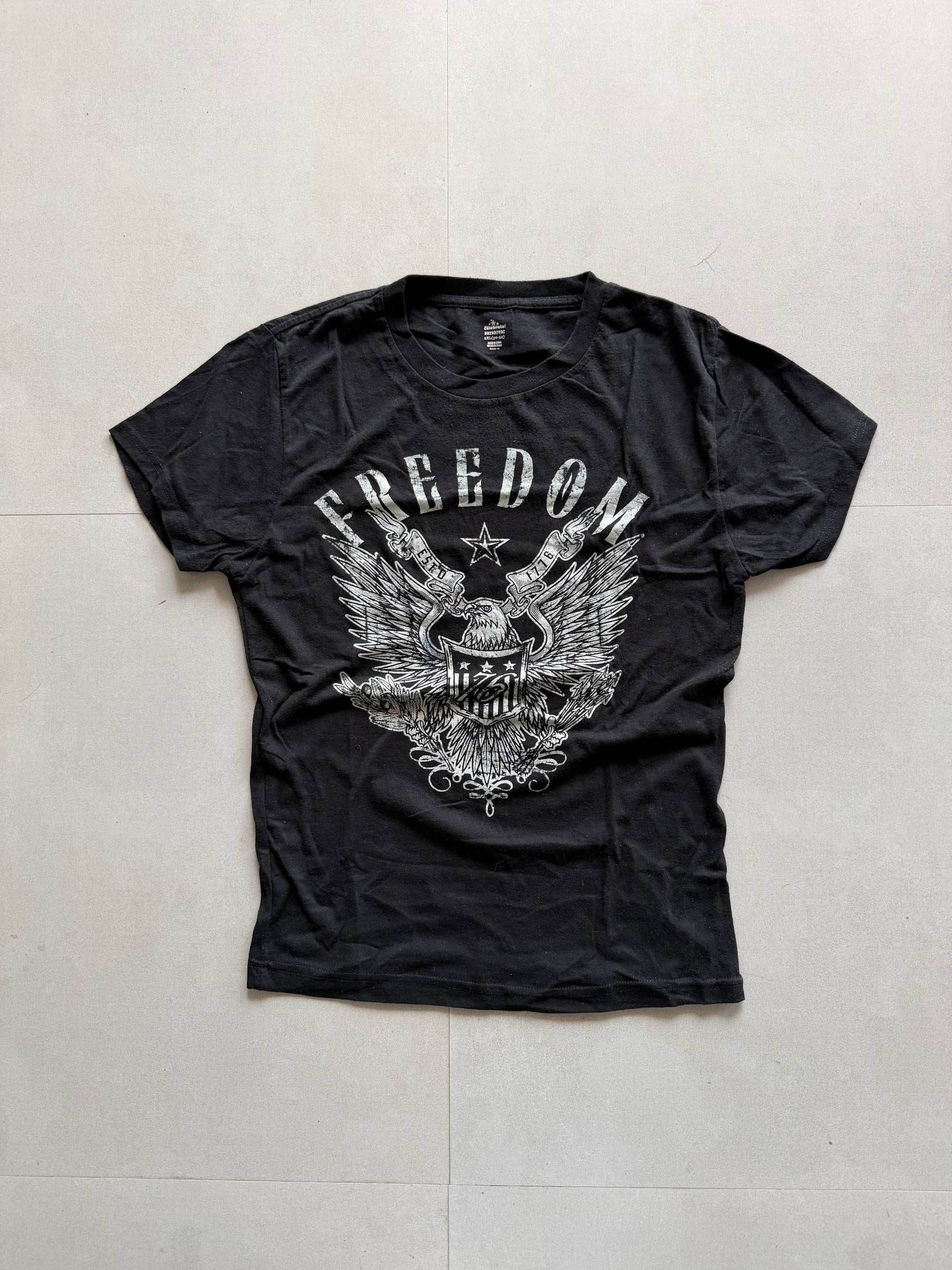 GRAPHIC TEE - XS
