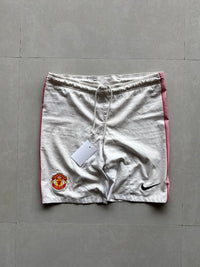 NIKE MANU SHORTS - M