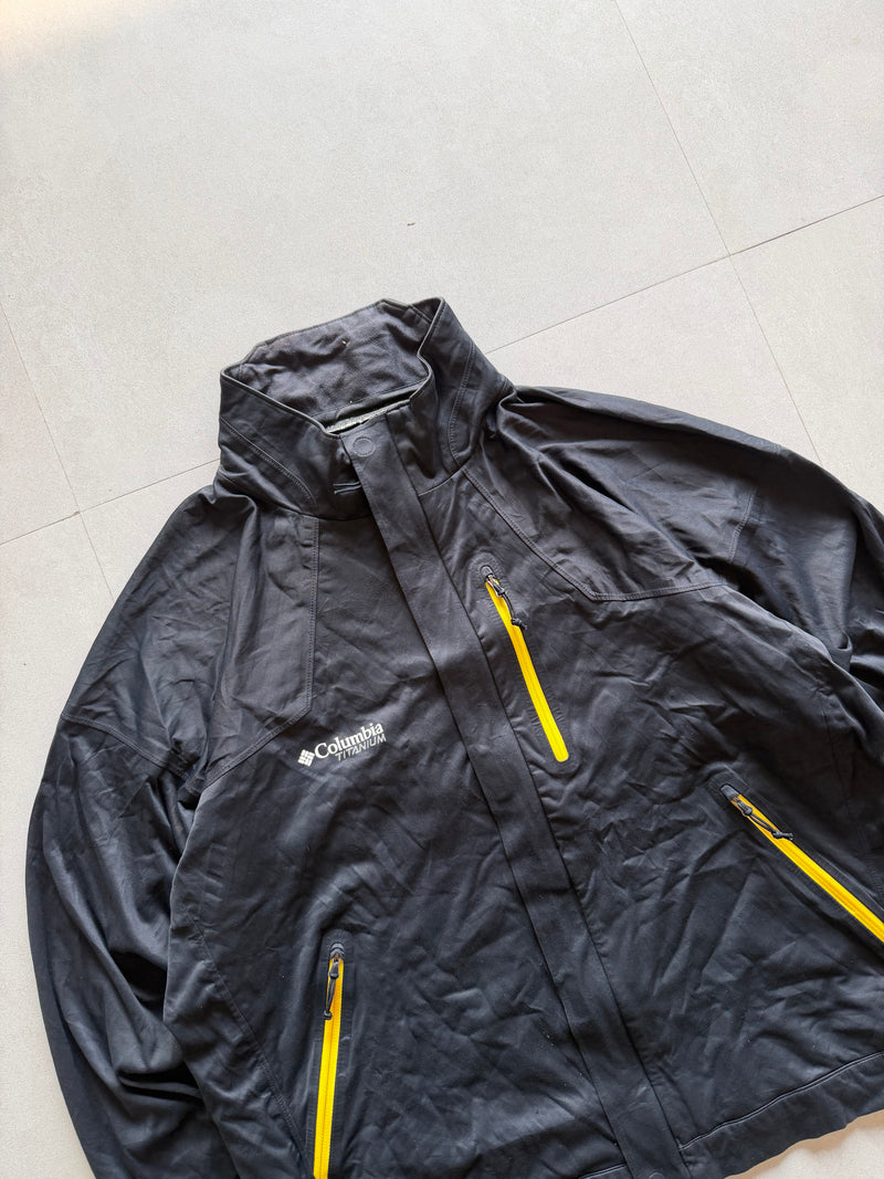 COLUMBIA TREKKING JACKET - XL