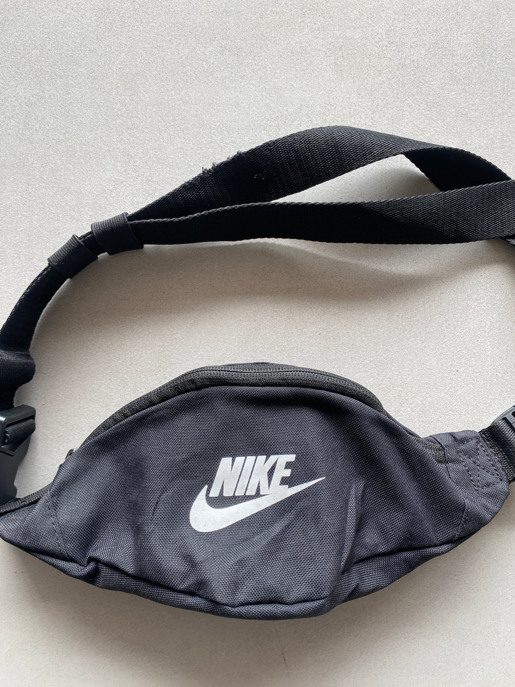 NIKE FANNY PACK